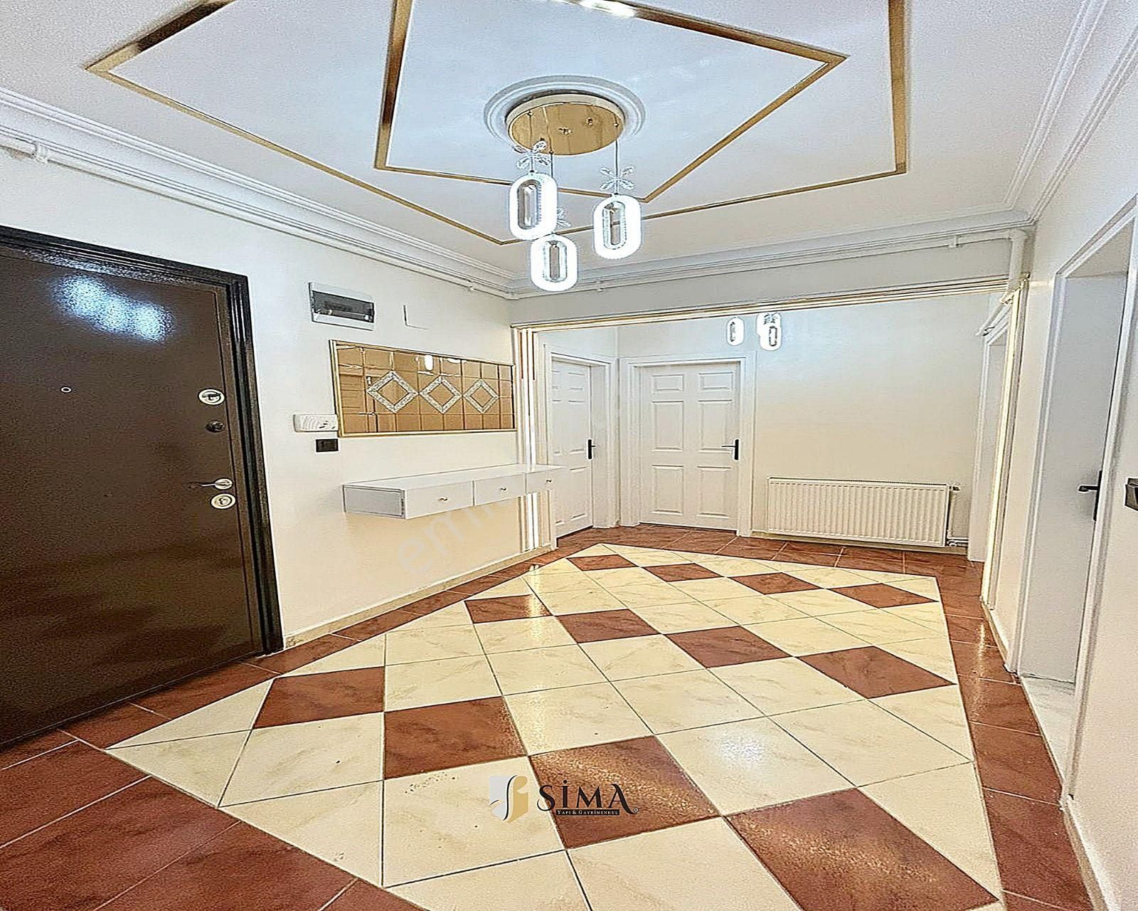 Metrobüse Yakın Geniş Ailelere Uygun Dekorlu 3+1 Satılık Daire - Görsel 5