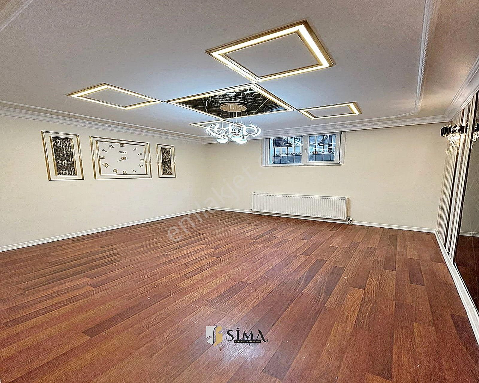 Metrobüse Yakın Geniş Ailelere Uygun Dekorlu 3+1 Satılık Daire - Görsel 2