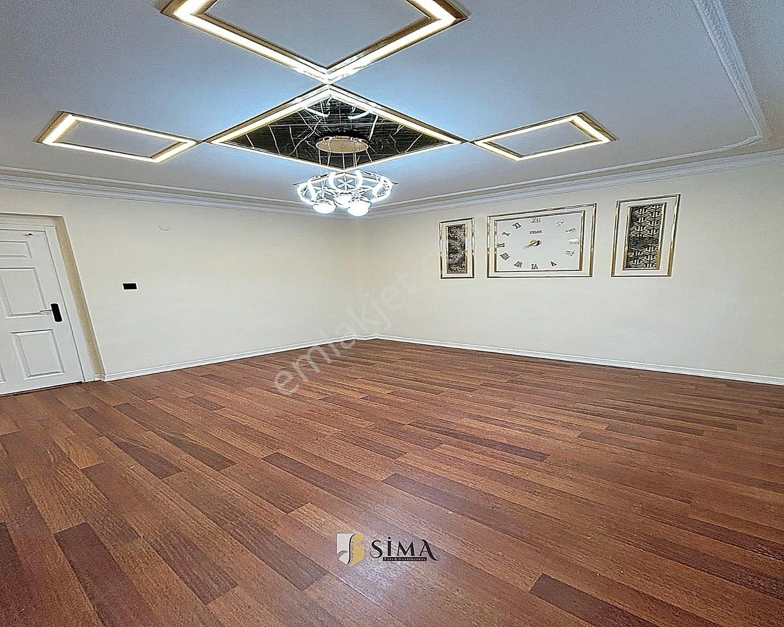 Metrobüse Yakın Geniş Ailelere Uygun Dekorlu 3+1 Satılık Daire - Görsel 29