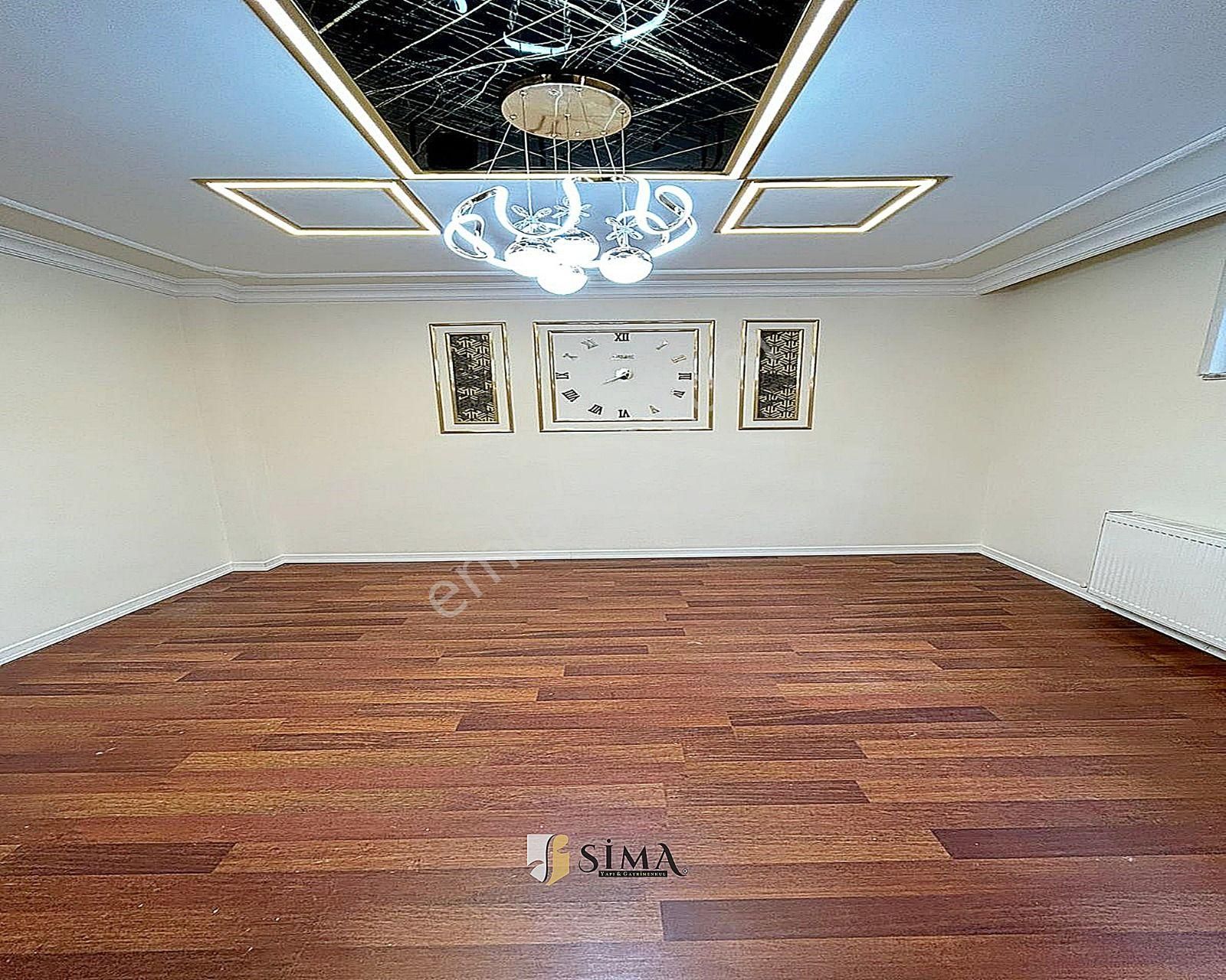 Metrobüse Yakın Geniş Ailelere Uygun Dekorlu 3+1 Satılık Daire - Görsel 31