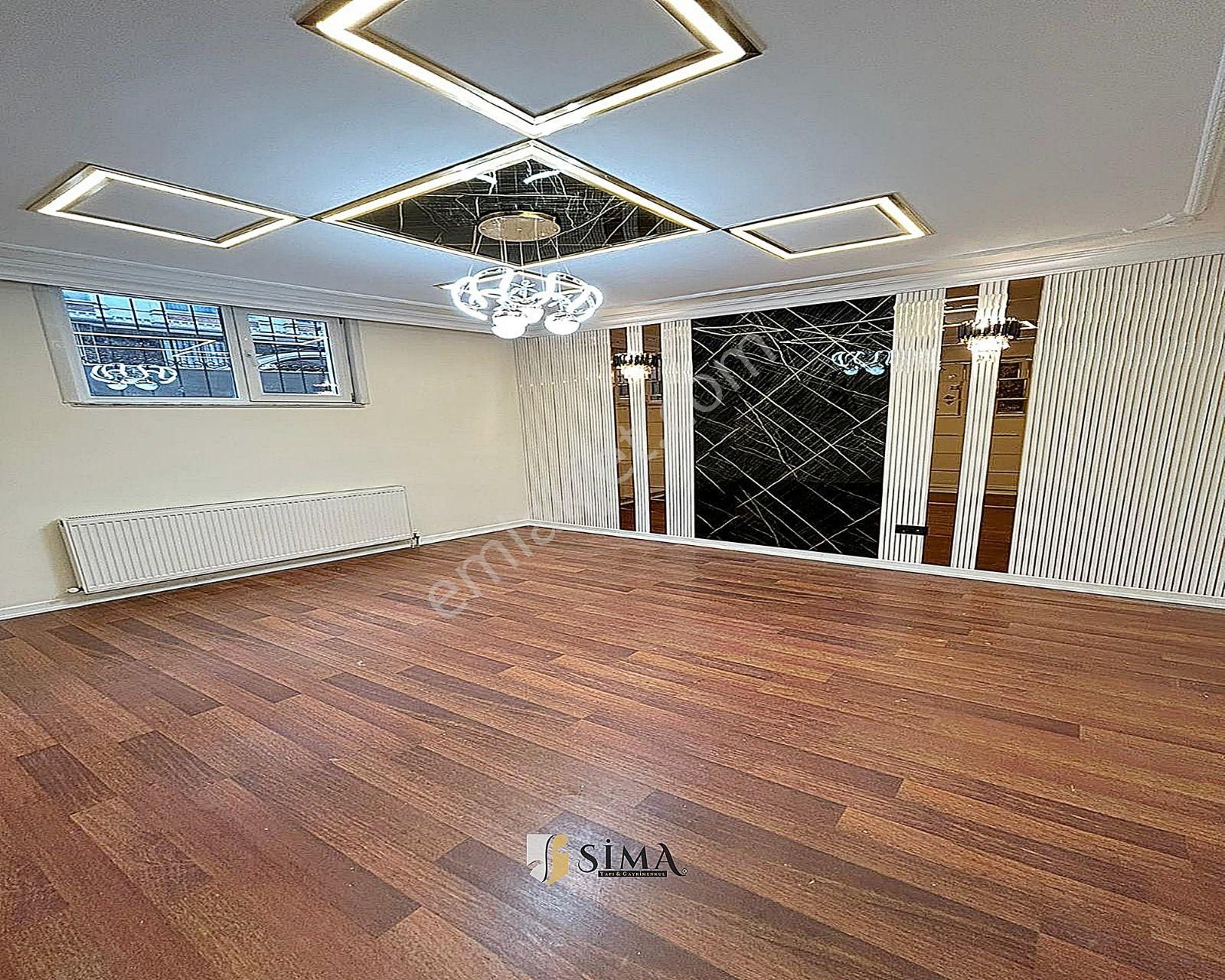 Metrobüse Yakın Geniş Ailelere Uygun Dekorlu 3+1 Satılık Daire - Görsel 35