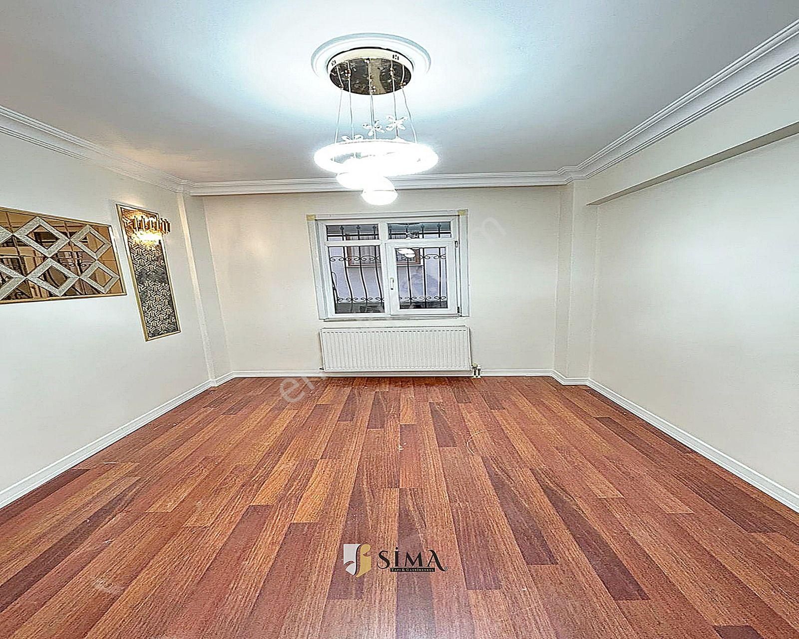 Metrobüse Yakın Geniş Ailelere Uygun Dekorlu 3+1 Satılık Daire - Görsel 25