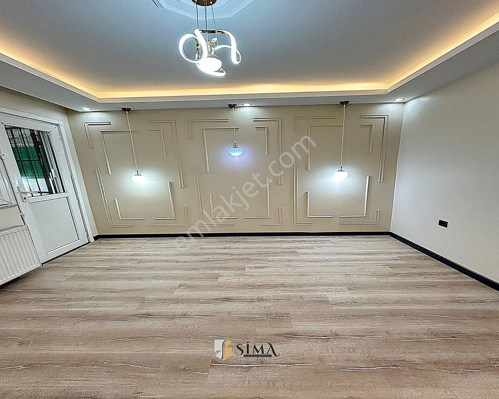 Metrobüse Yakın Krediye Uygun İskanlı Bahçe Kullanımlı Dekorlu 2+1 Satılık Daire - Görsel 26