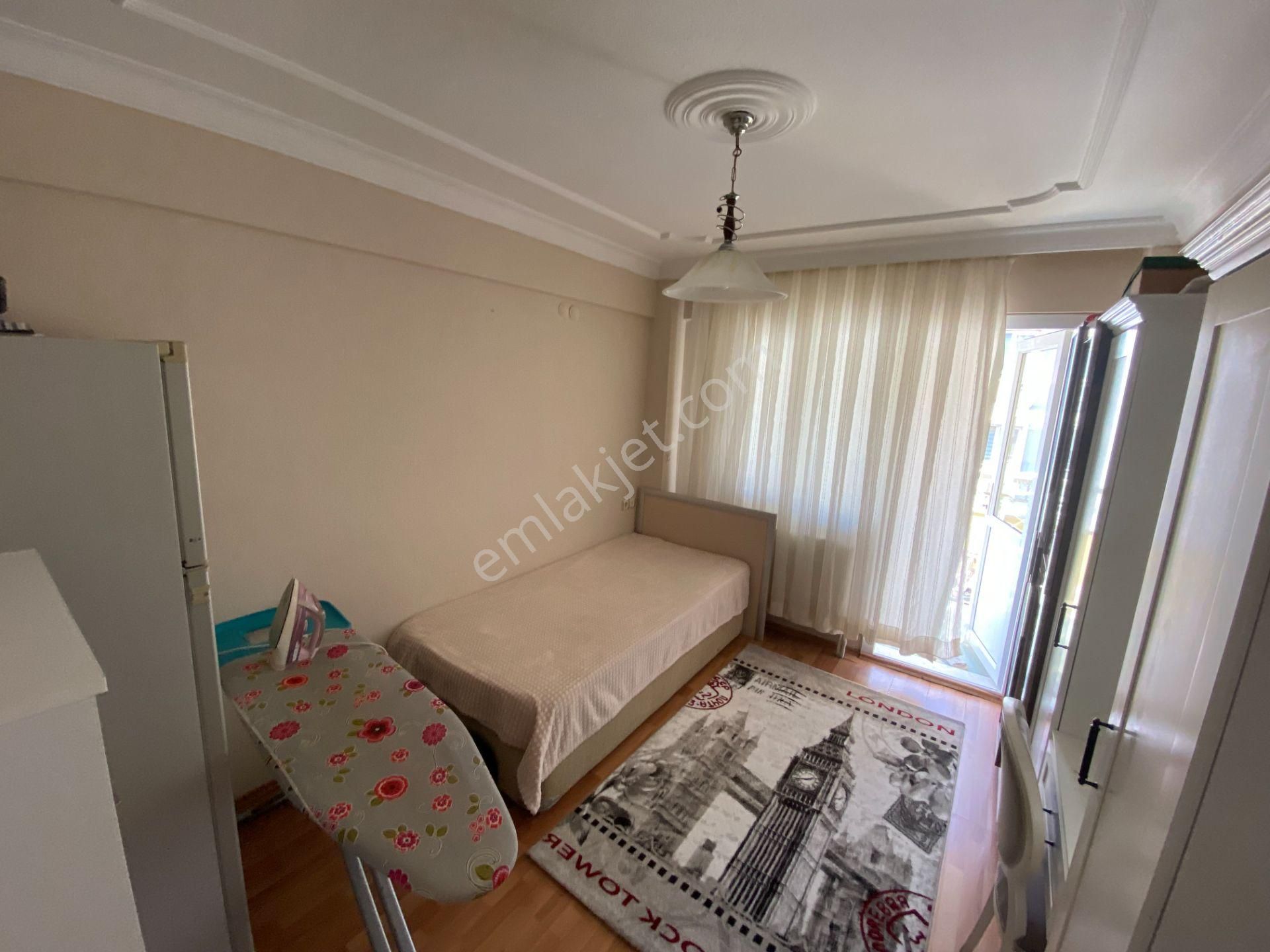 Gazi Mah 3+1 Kiracılı Daire - Görsel 2