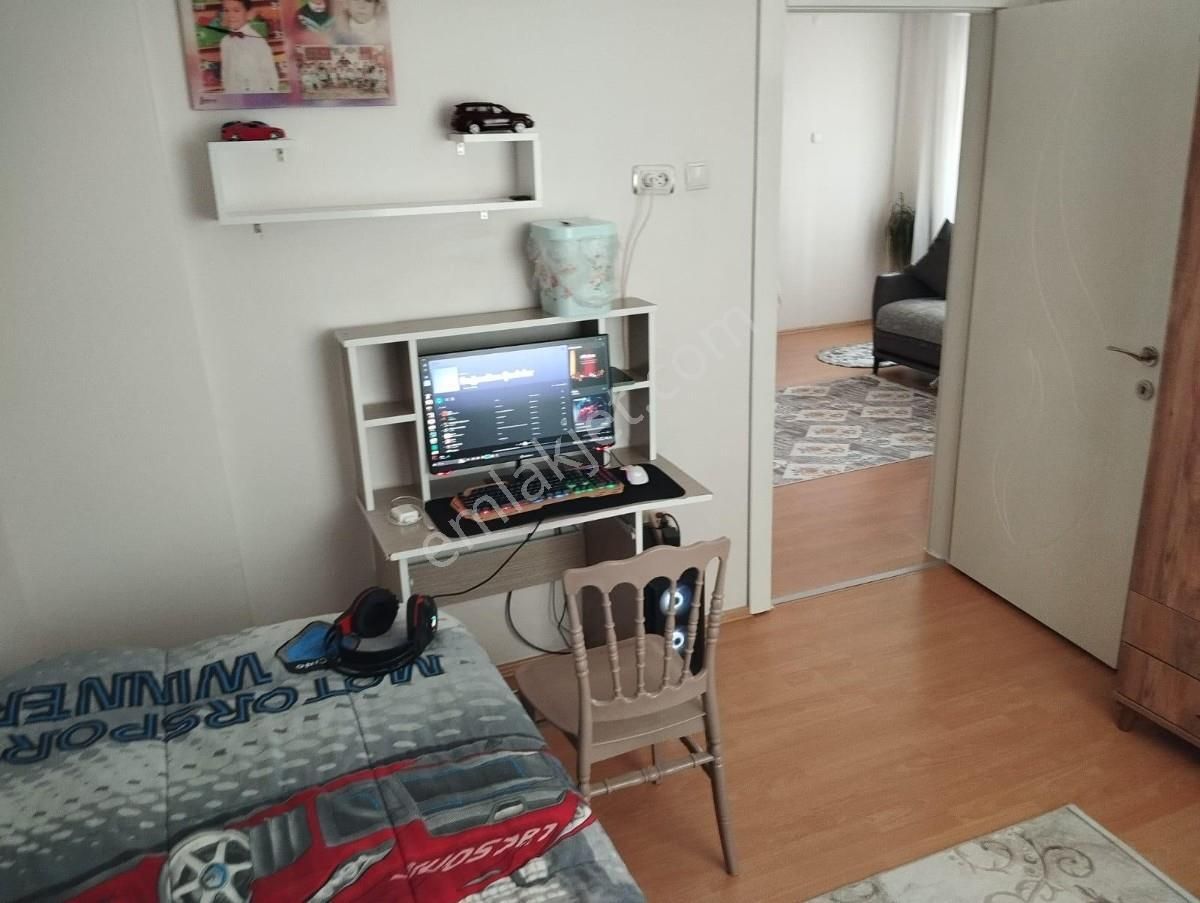 Sincan Plevne Mah 3+1 Ara Katta Ön Cephe Yapılı Daire - Görsel 9