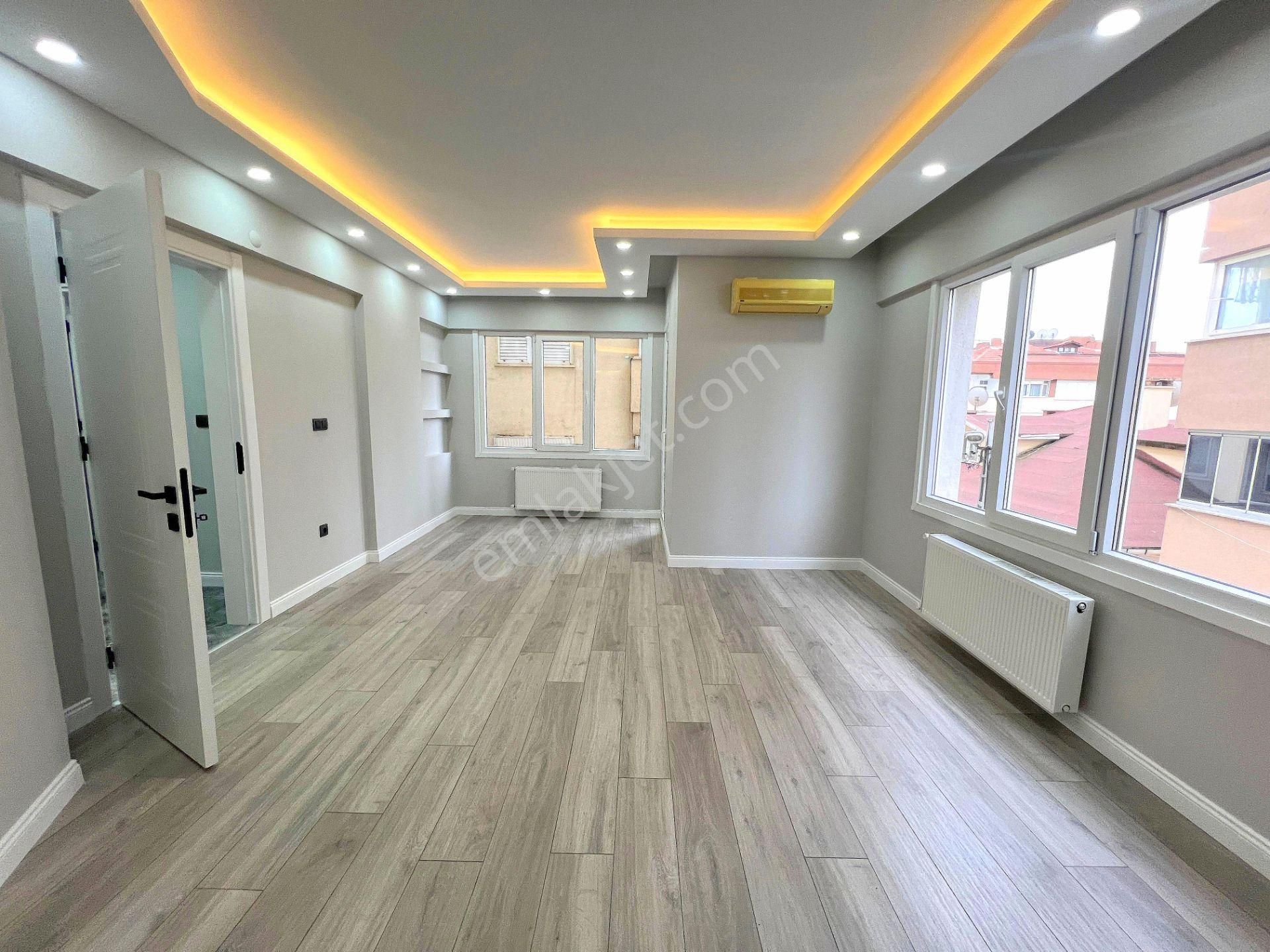 ▃birikim▃ Altıntepe'de Minibüse İlk Sokakta Asansörlü Yapılı 3+1