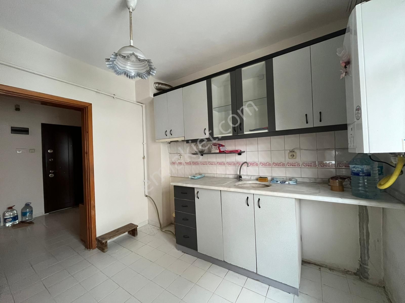 Nasip Emlak Satlık 3+1 Ön Cephe Gülhane Hastanesi Yakını Daire