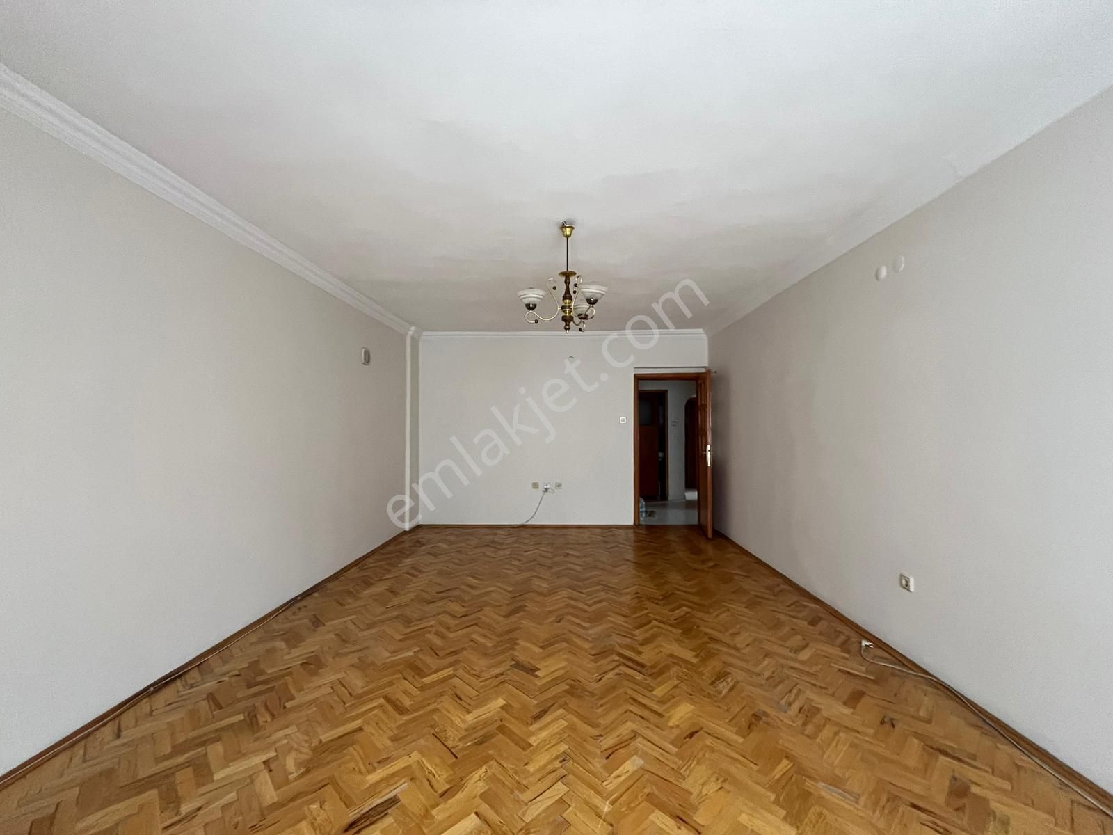 Nasip Emlak Satlık 3+1 Ön Cephe Gülhane Hastanesi Yakını Daire - Görsel 11