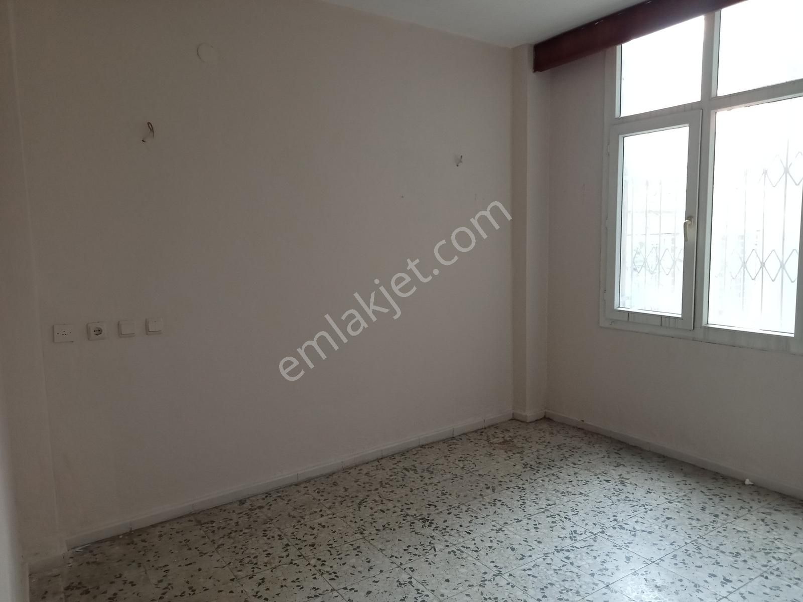 Müstakil Kiralık 3+1 G.enerjili Komple Boyası Yapılı 14000 Tl.. - Görsel 4