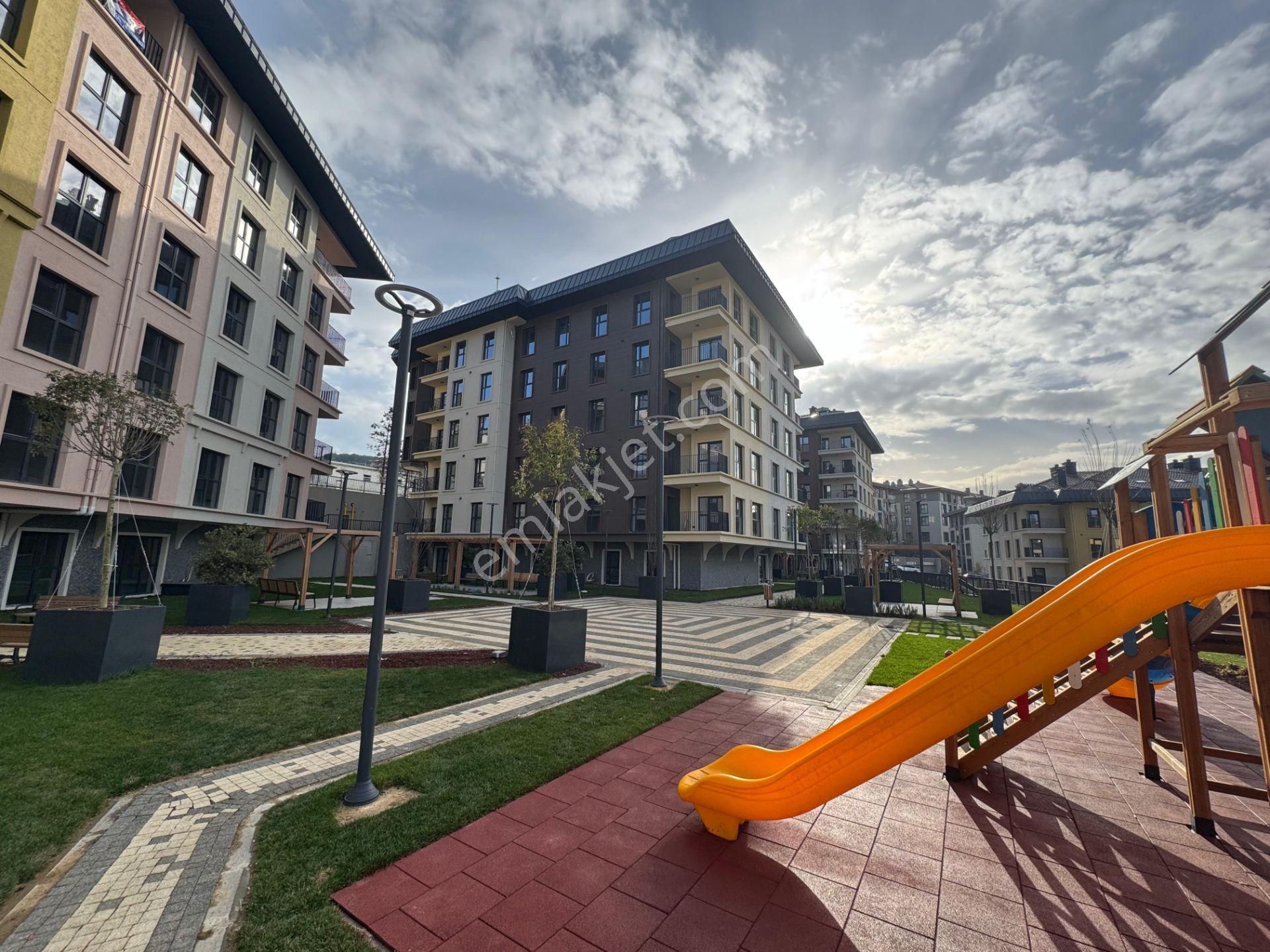 Remax Anı 'dan Yeni Çamlıca Konutları 'nda Kiralık 2+1 Dubleks Daire - Görsel 28