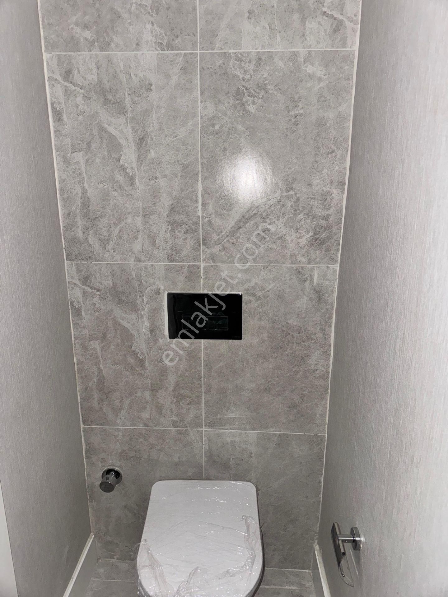 Remax Anı 'dan Yeni Çamlıca Konutları 'nda Kiralık 2+1 Dubleks Daire - Görsel 14