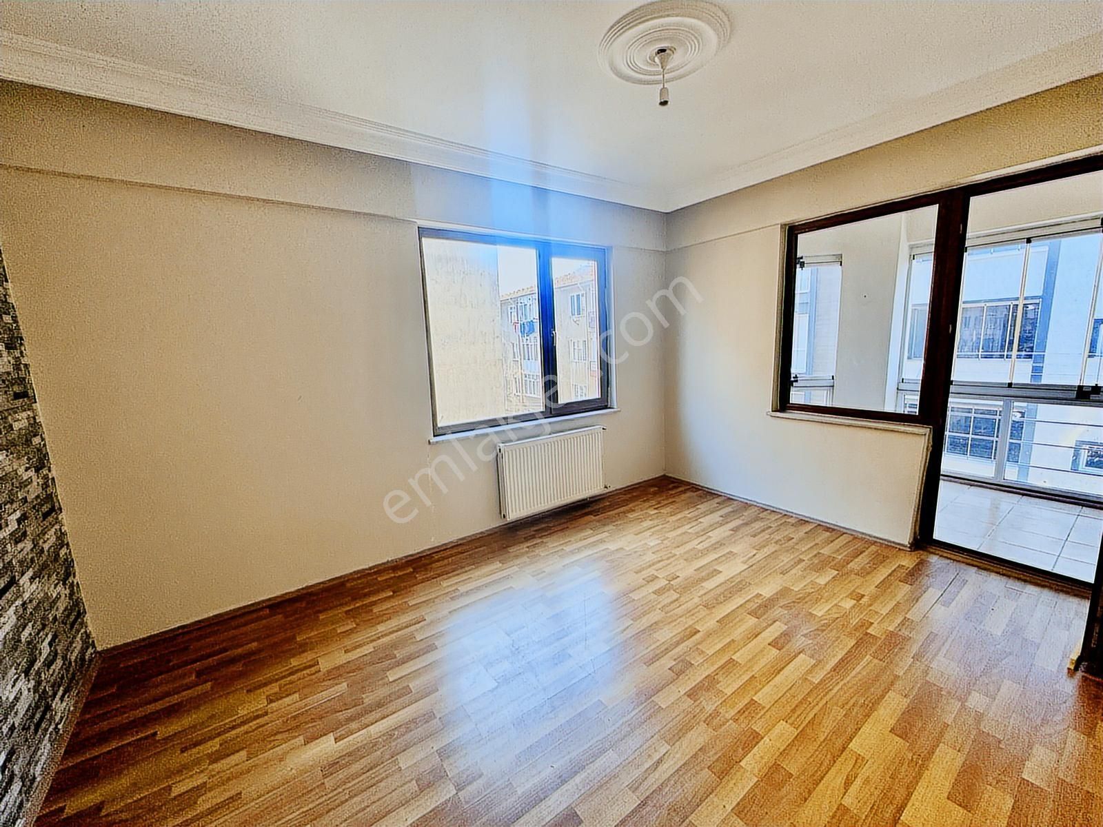 Kemalettin Muhtarlığı Karşısında 3+1 150m2 Kapalı Balkonlu - Görsel 4