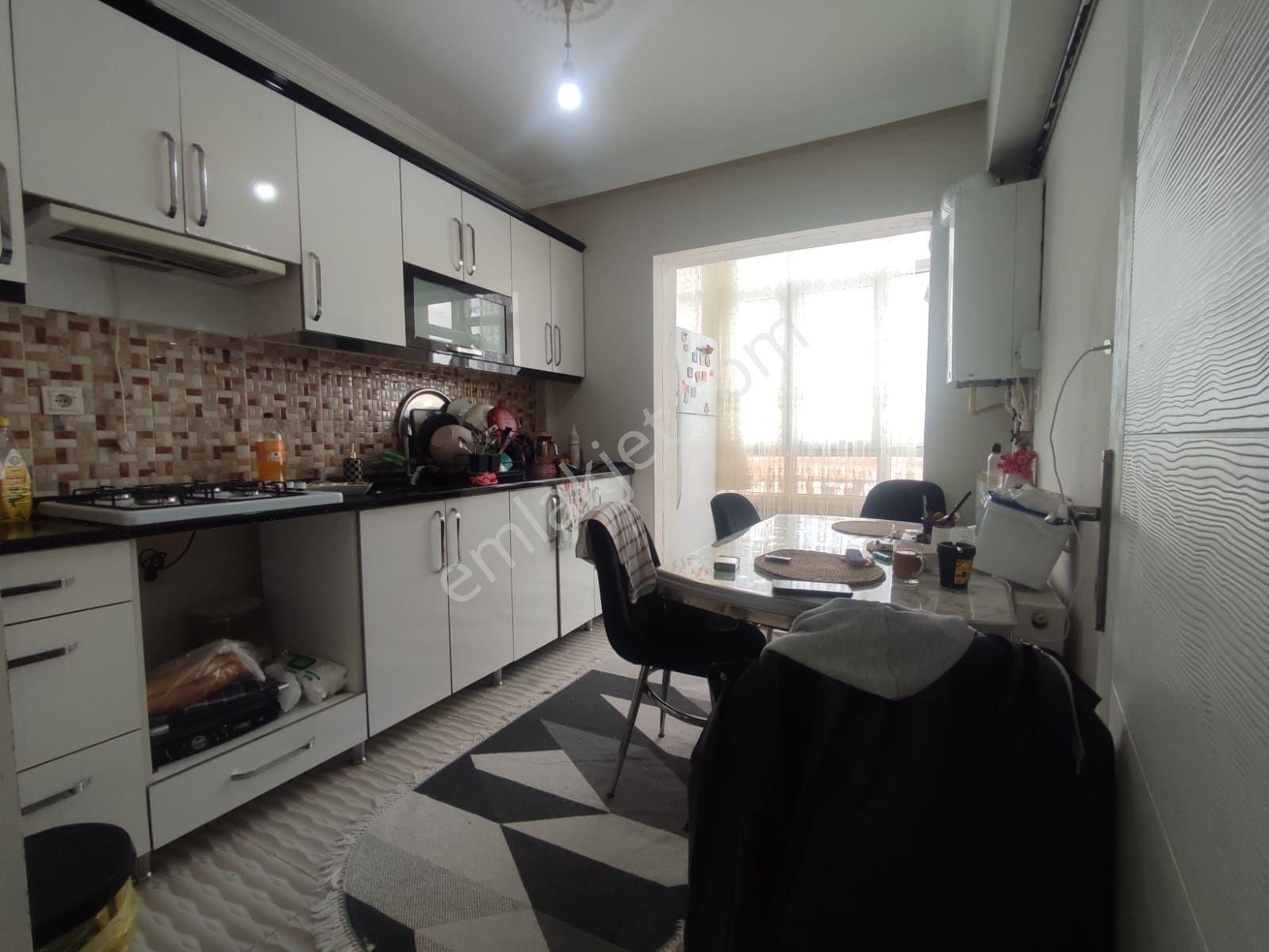 Sincan Tandoğan Mah.'de Satılık 3+1 Ara Katta Genç Daire