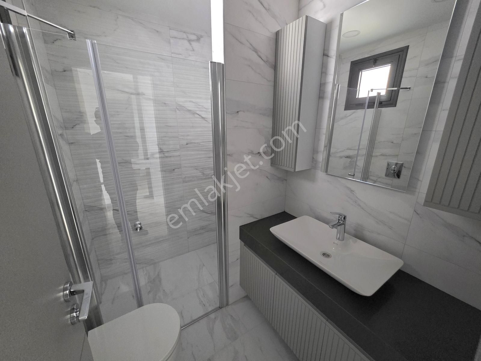 Fırsat Kuşadasın'da Sıfır Oturuma Hazır Müstakil 4+1 Villa - Görsel 14