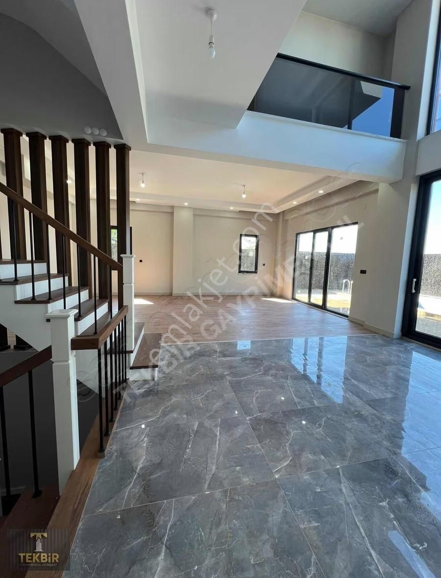 Tekbir Gayrimenkul Den Sapanca Manzaralı Havuzlu Dev Lüks Villa - Görsel 11