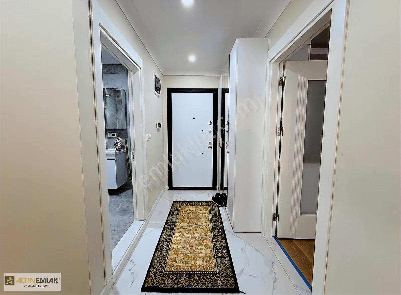 Altınkumda Yeni Binada 2+1 Ebeveyn Banyolu - Görsel 4
