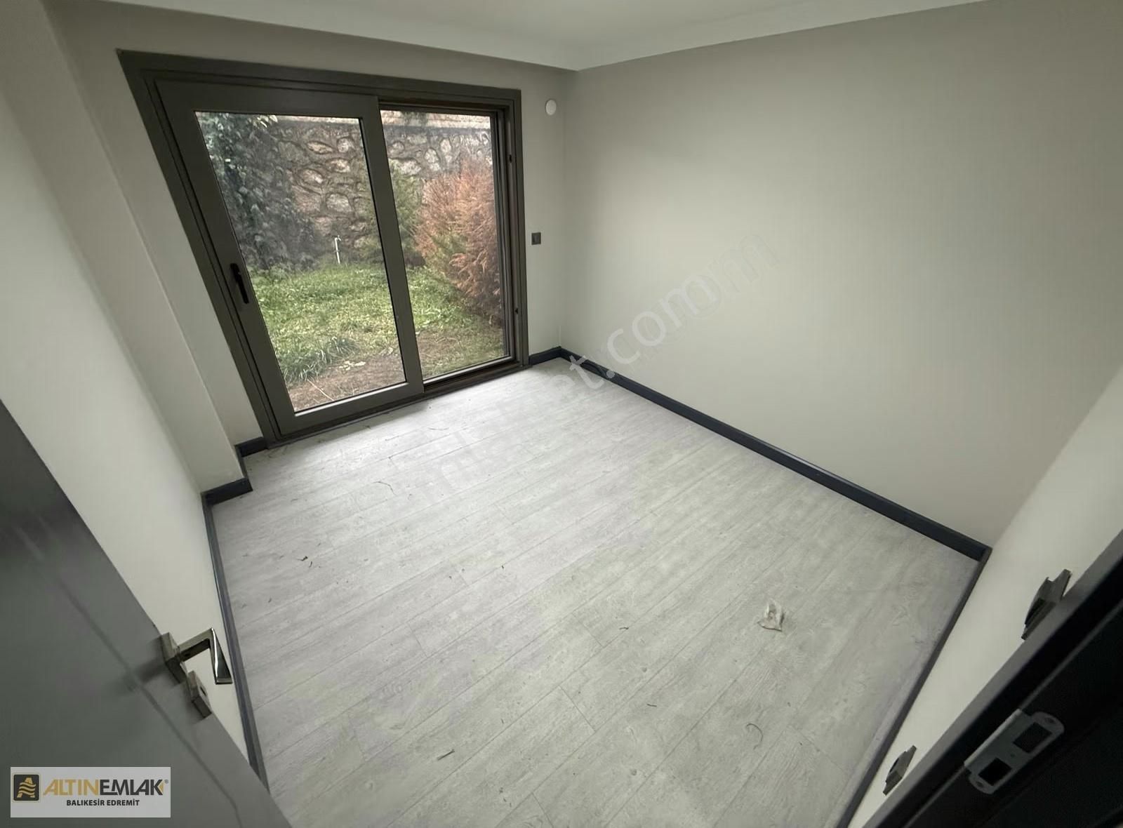 İskele Mah | Bahçeli | Ayrı Mutfak | Yerden Isıtmalı | Yeni Bina - Görsel 10