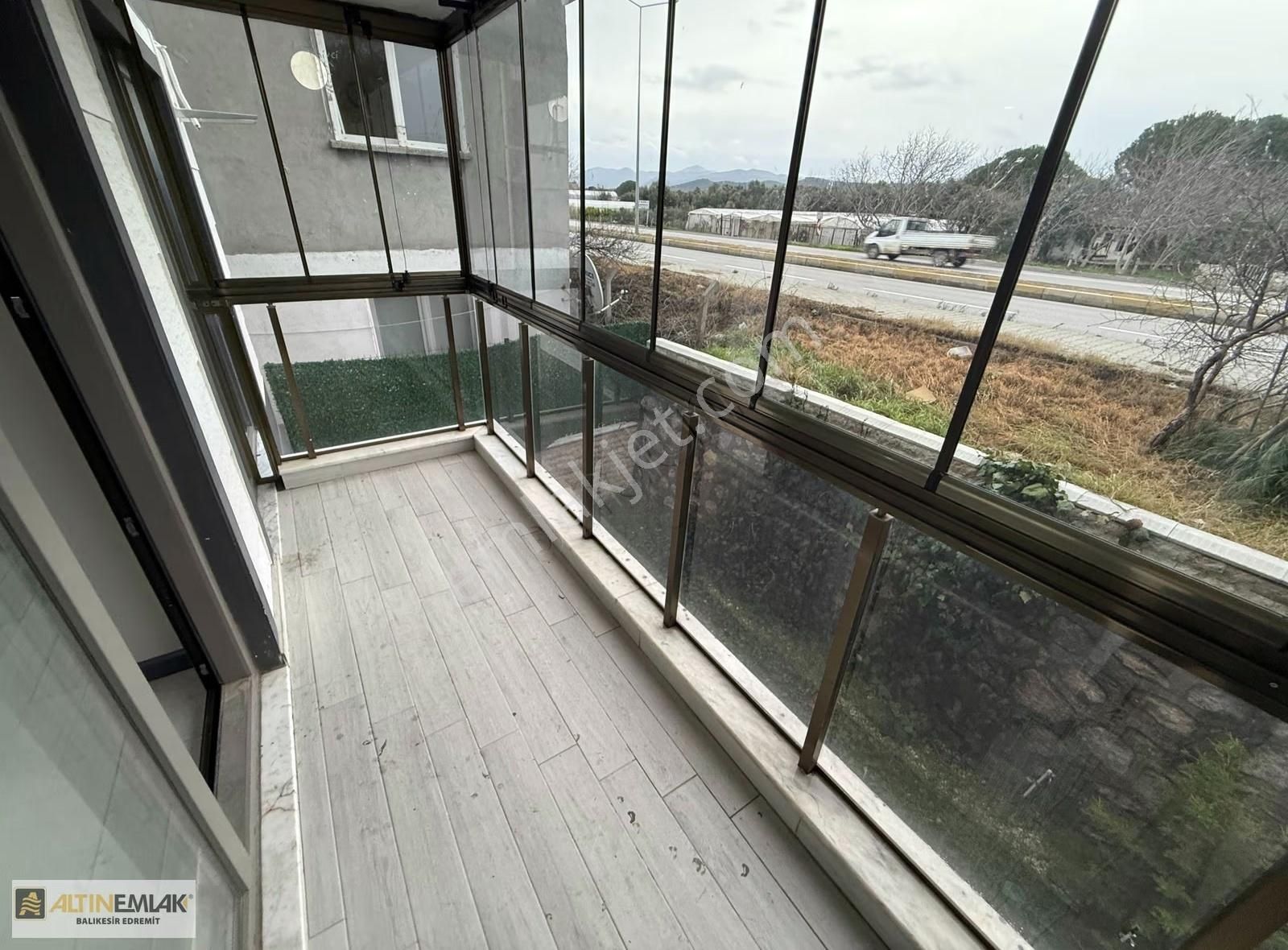 İskele Mah | Bahçeli | Ayrı Mutfak | Yerden Isıtmalı | Yeni Bina - Görsel 2