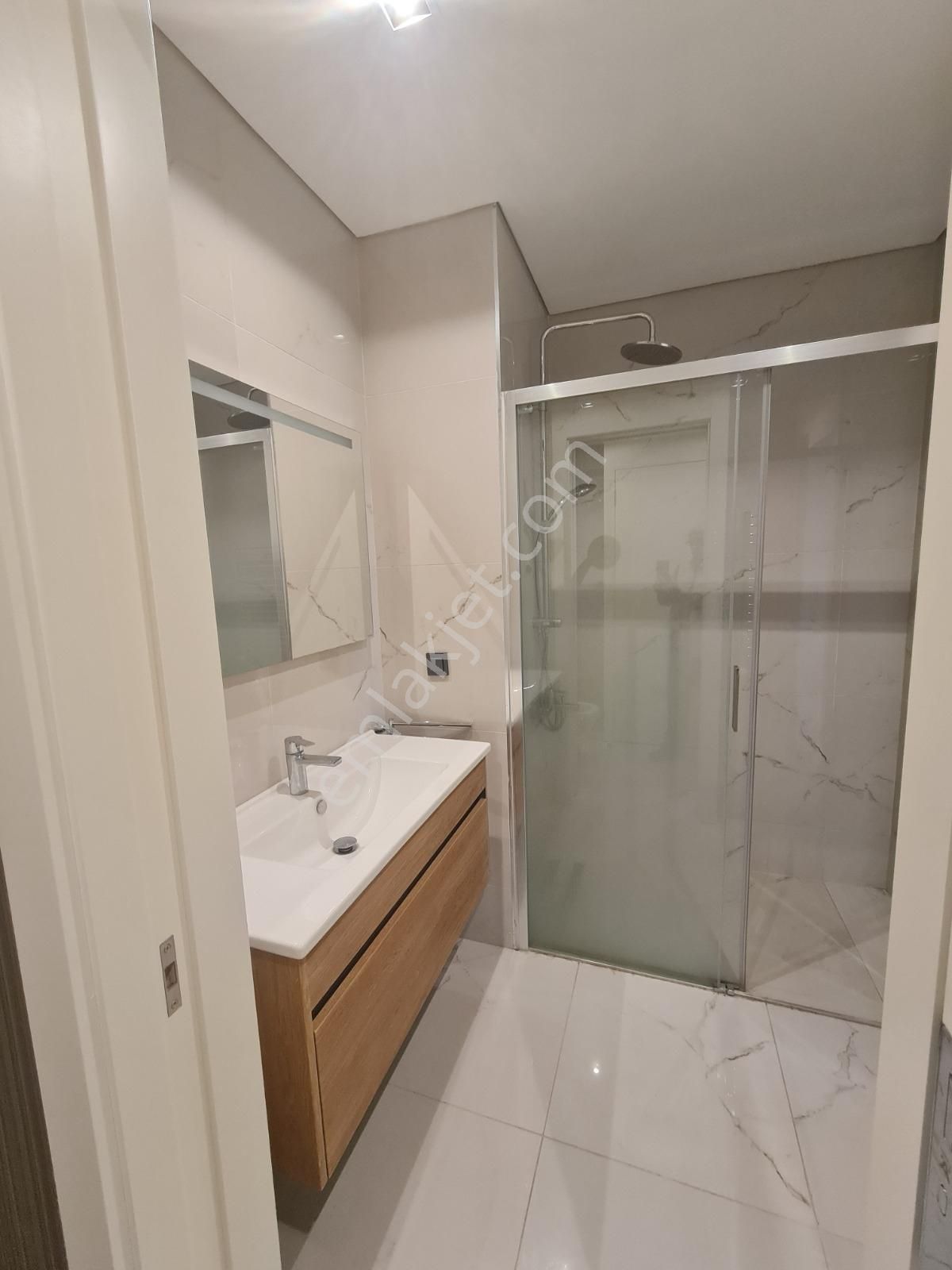 Arel'den Merkez Ankara 6 Kat'ta Geniş,kullanışlı,güvenlikli 1+1 - Görsel 12