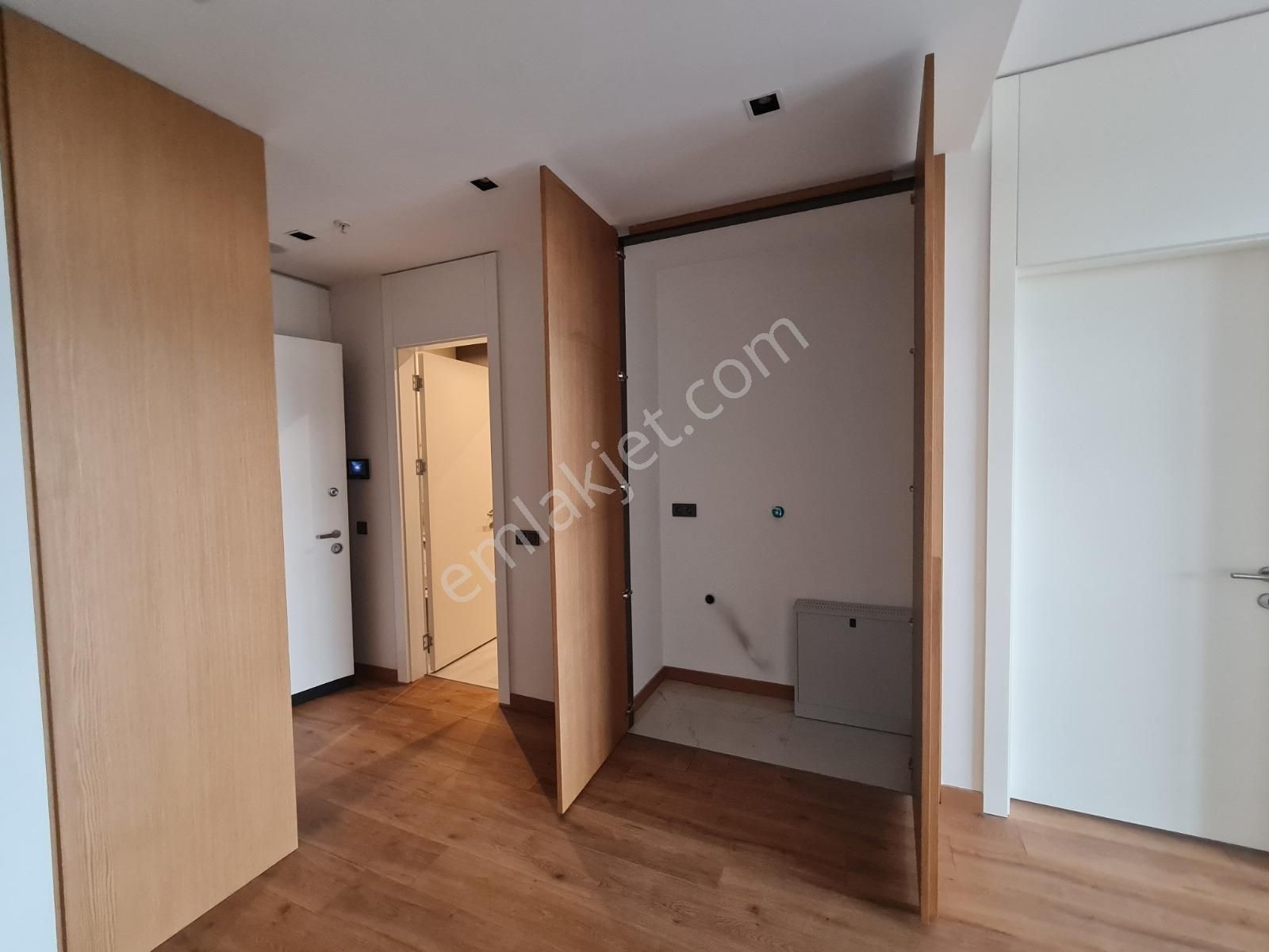 Arel'den Merkez Ankara 6 Kat'ta Geniş,kullanışlı,güvenlikli 1+1 - Görsel 3