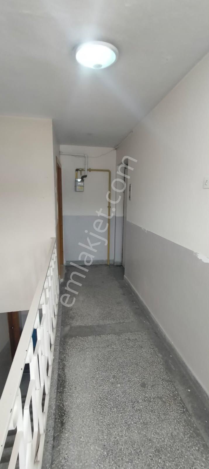 Ciftklik Caddesi Uzerinde İci Yapılı Satılık Daire - Görsel 35