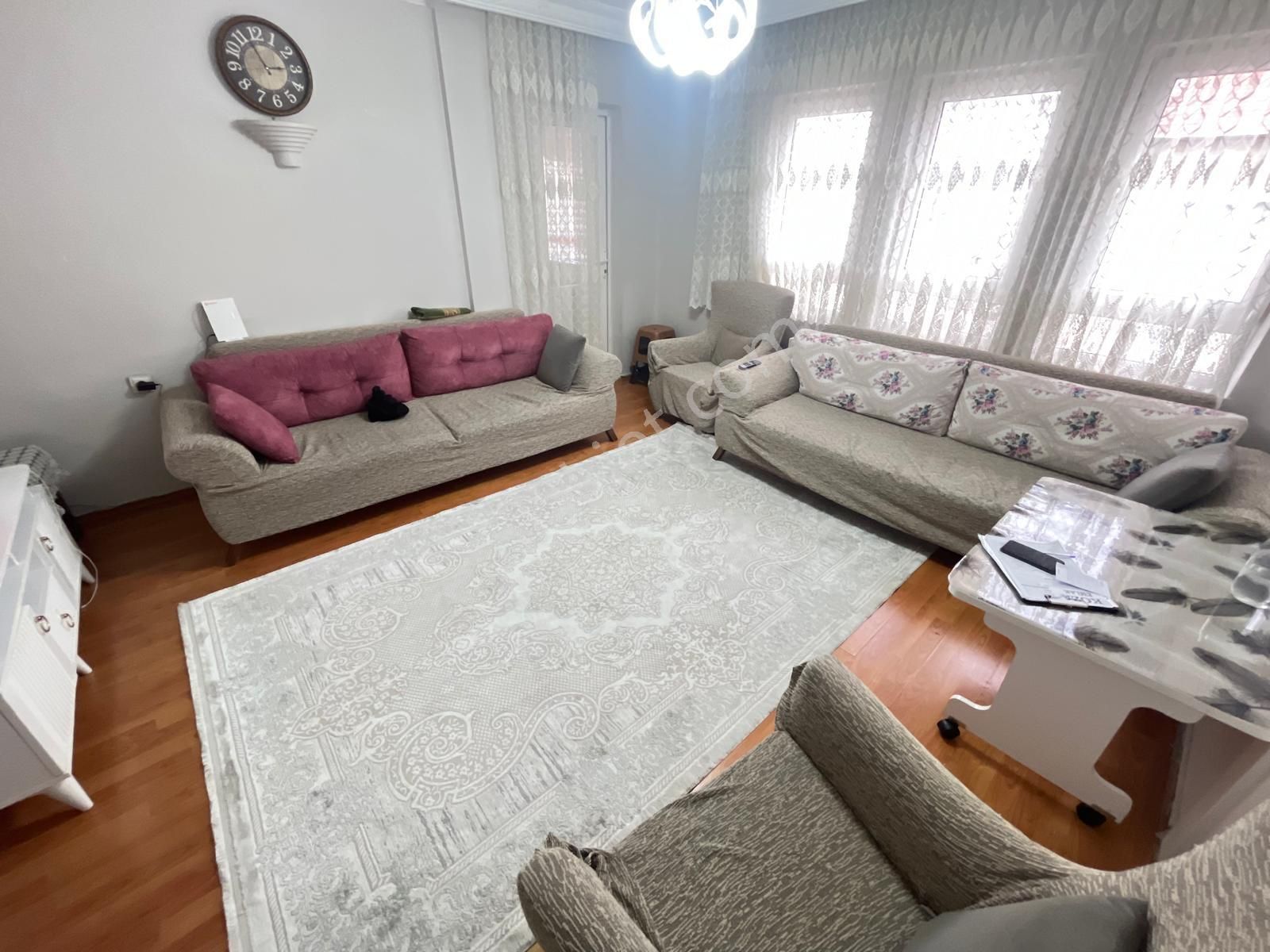 Koza Emlak'tan Akşemsettin Mahalesinde Ara Katta Köşe Bina Da 3+1 Full Yapılı Satılık Dairee - Görsel 12