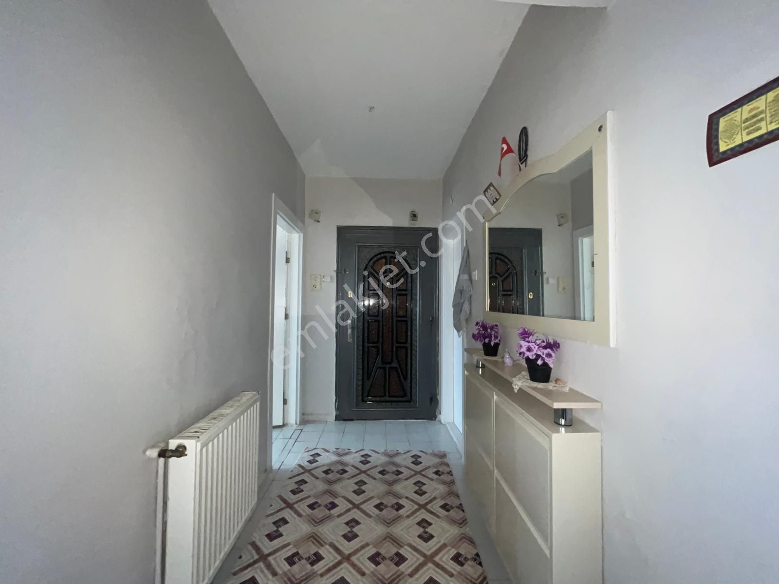 Koza Emlak'tan Akşemsettin Mahalesinde Ara Katta Köşe Bina Da 3+1 Full Yapılı Satılık Dairee - Görsel 31