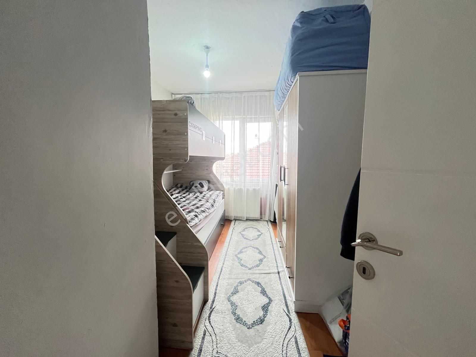 Koza Emlak'tan Akşemsettin Mahalesinde Ara Katta Köşe Bina Da 3+1 Full Yapılı Satılık Dairee - Görsel 13