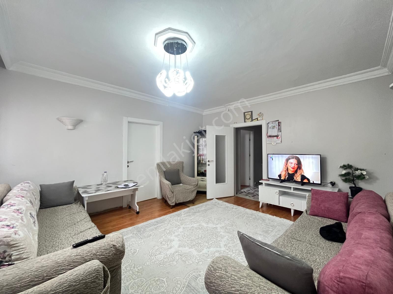 Koza Emlak'tan Akşemsettin Mahalesinde Ara Katta Köşe Bina Da 3+1 Full Yapılı Satılık Dairee - Görsel 9