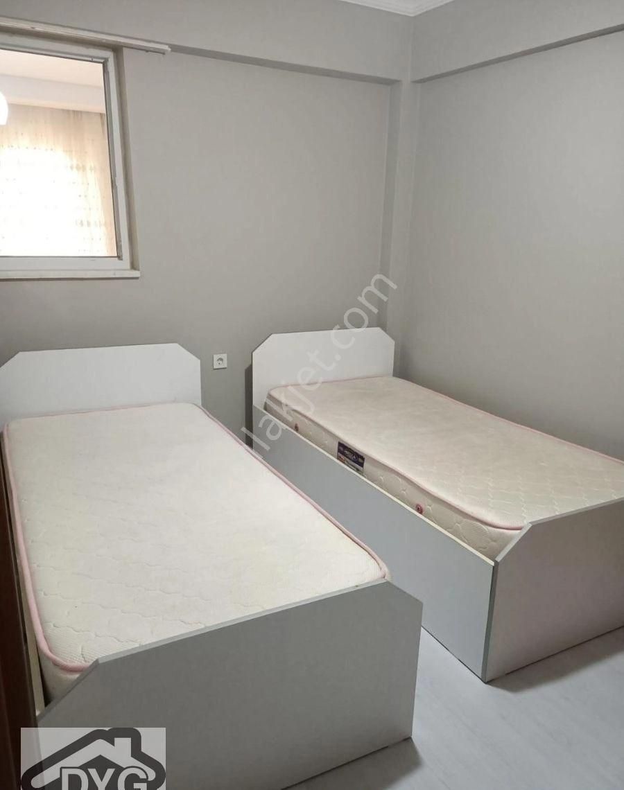 Krediye Uygun 1+1 Eşyalı Satılık Daire - Görsel 2