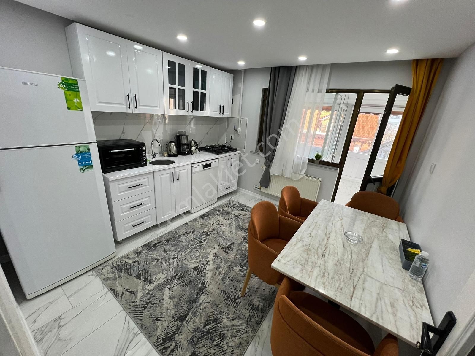 Aktaştan Fıstıkğacında Lüx Eşyalı 2+1 100m2 Teraslı Barbekülü - Görsel 13