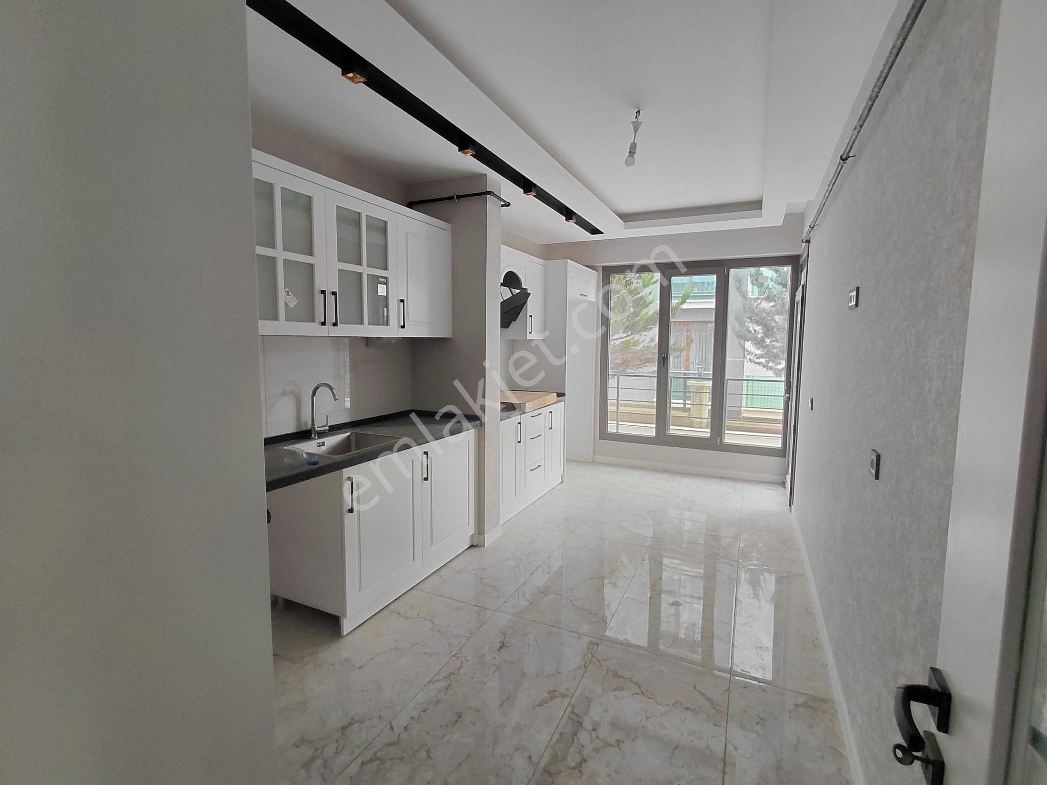 Emrah Çiftci'den Selçuklu Sancak Mahallesi Veysel Karani Caddesi Yanı Satılık 2+1 Lüks Daire - Görsel 25