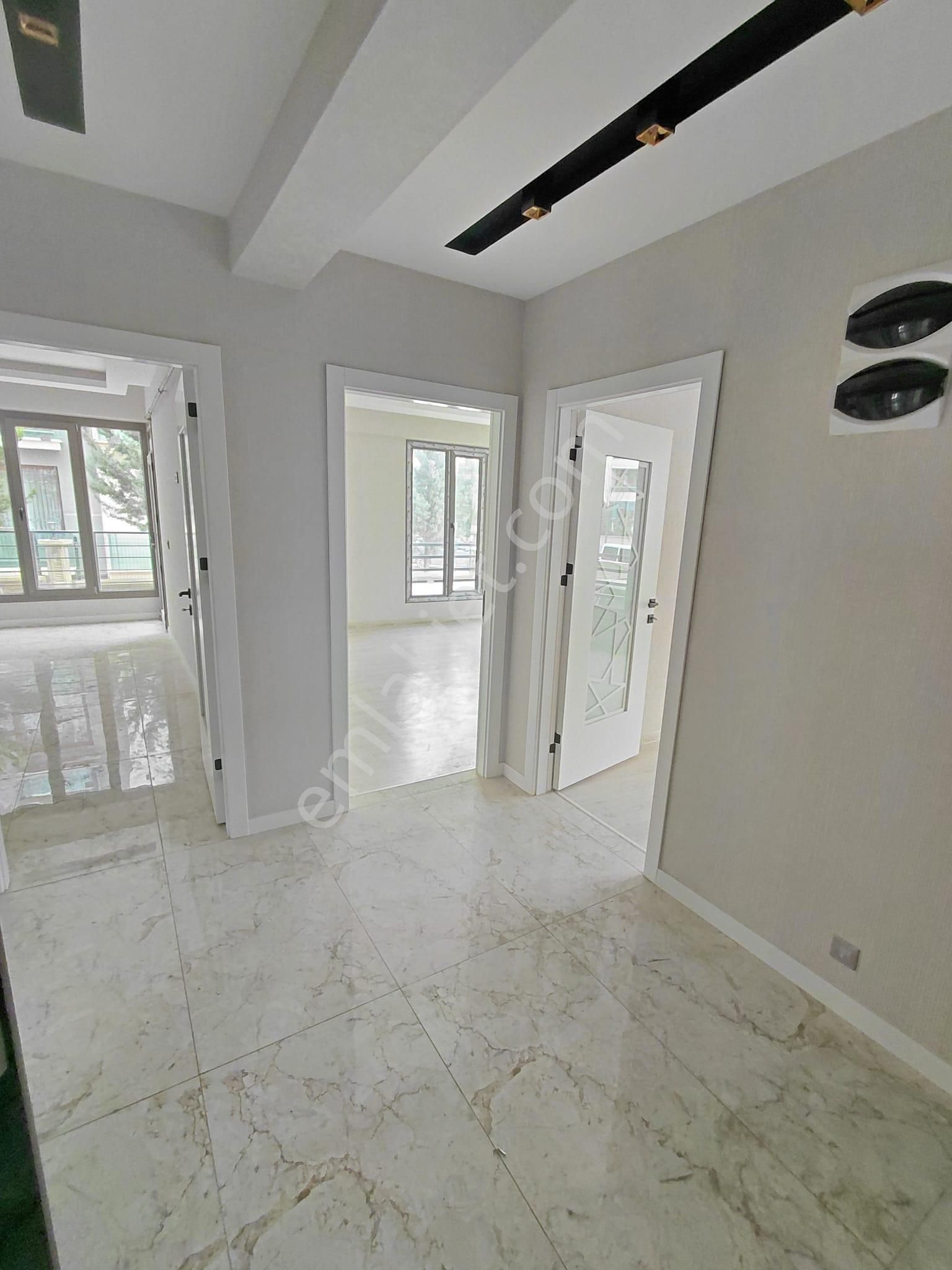 Emrah Çiftci'den Selçuklu Sancak Mahallesi Veysel Karani Caddesi Yanı Satılık 2+1 Lüks Daire - Görsel 26