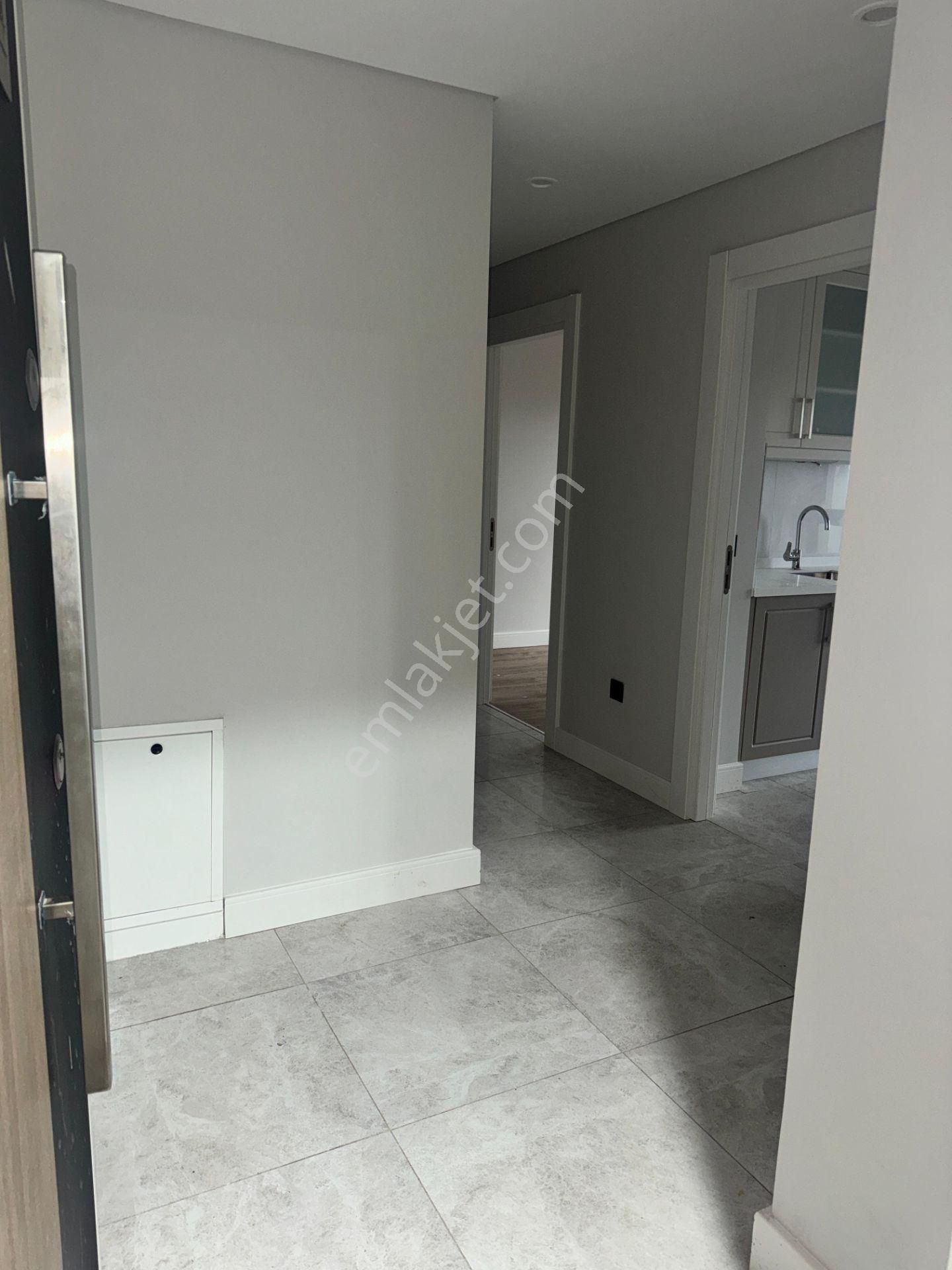 Remax Anı 'dan Yeni Çamlıca Konutları 'nda Kiralık 2+1 Daire - Görsel 4