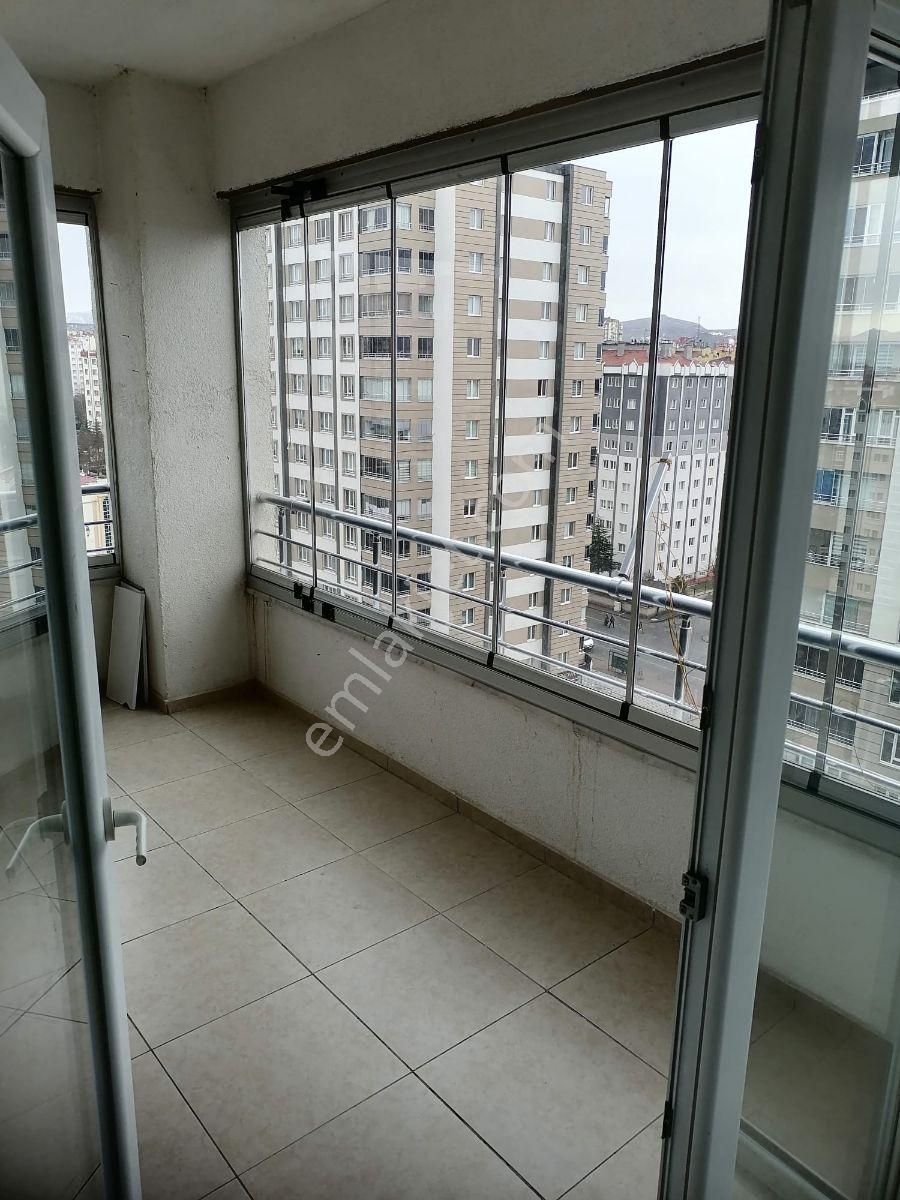 Kiralık İldem Yapsat Daire Ars İnşaat