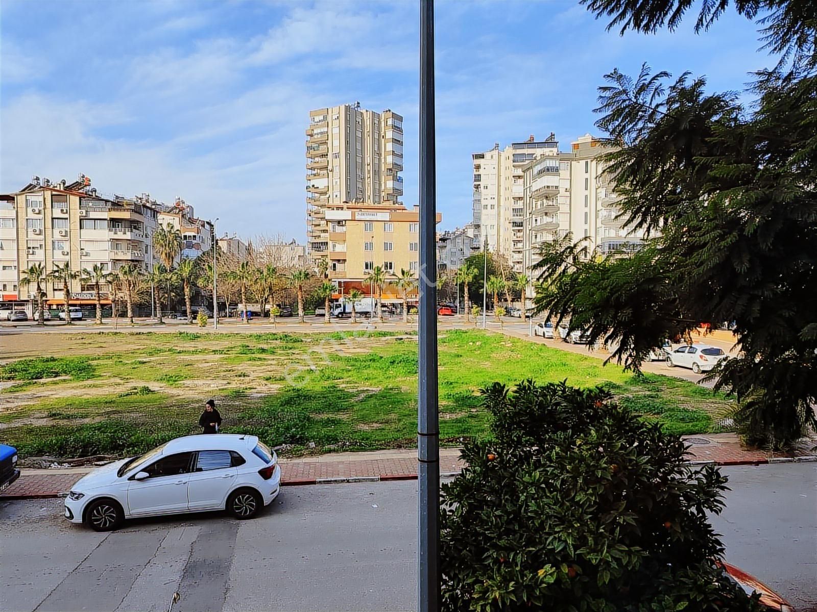 Fener Mahallesi'nde 2+1 Eşyalı Kiralık Daire - Görsel 3