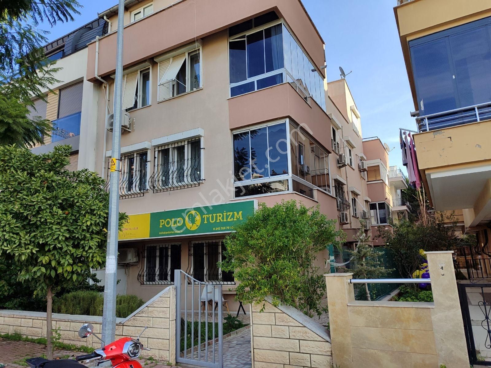 Fener Mahallesi'nde 2+1 Eşyalı Kiralık Daire