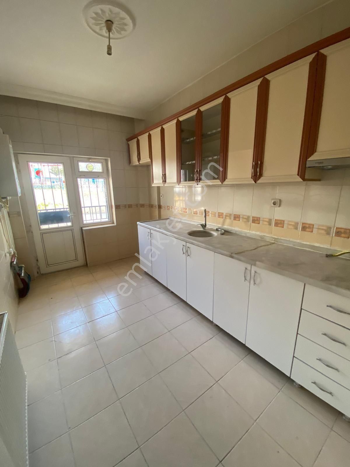 Sincan Pınarbaşı Mah.'de Satılık 3+1 Ön Cephe Yüksek Giriş Daire - Görsel 2