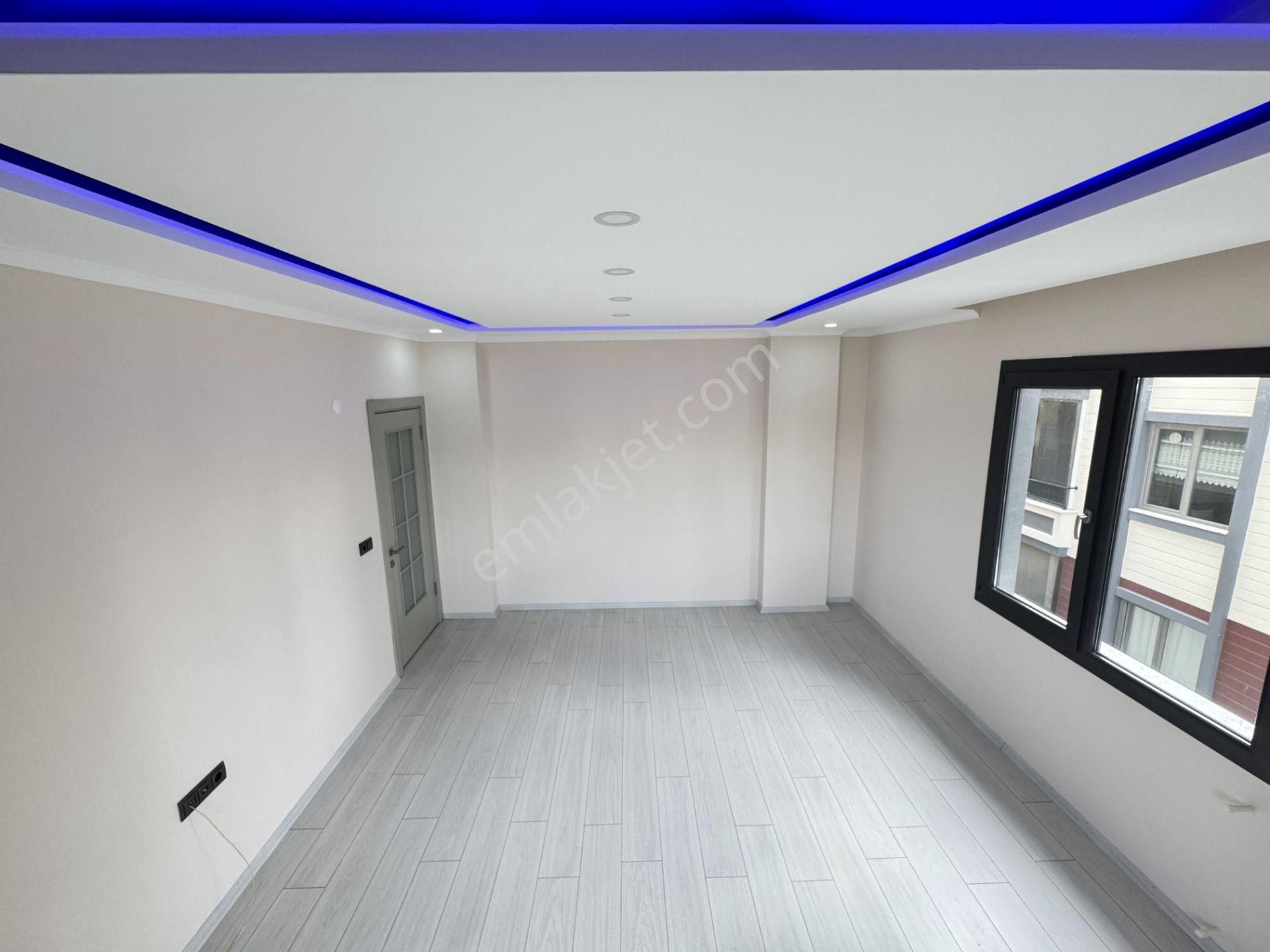 Berkay Demirel'den Altınkumda Sıfır Doğalgazlı Ayrı Mutfak 2+1 - Görsel 12