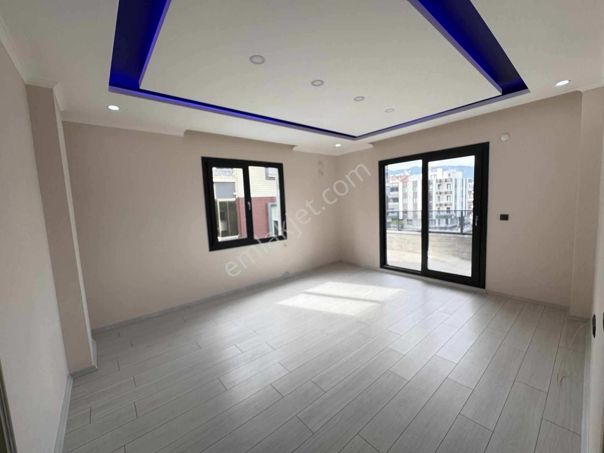 Berkay Demirel'den Altınkumda Sıfır Doğalgazlı Ayrı Mutfak 2+1 - Görsel 9