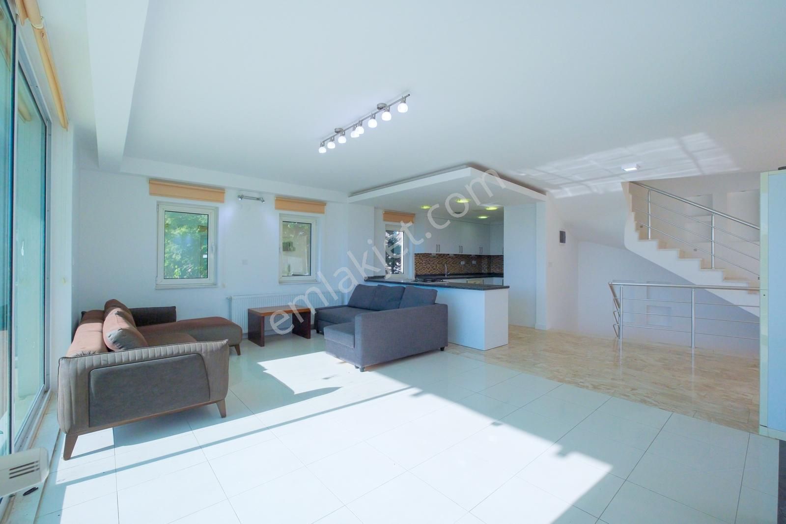 Kemer, Çok İyi Konumda, Eşsiz Mimarili, Tam Müstakil Lüks Villa - Görsel 19