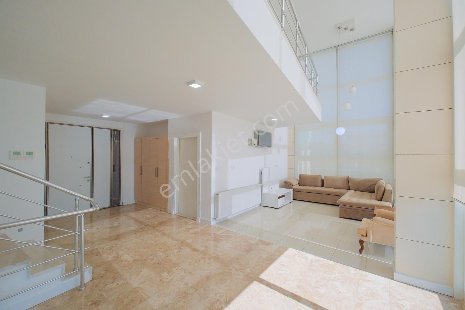 Kemer, Çok İyi Konumda, Eşsiz Mimarili, Tam Müstakil Lüks Villa - Görsel 17