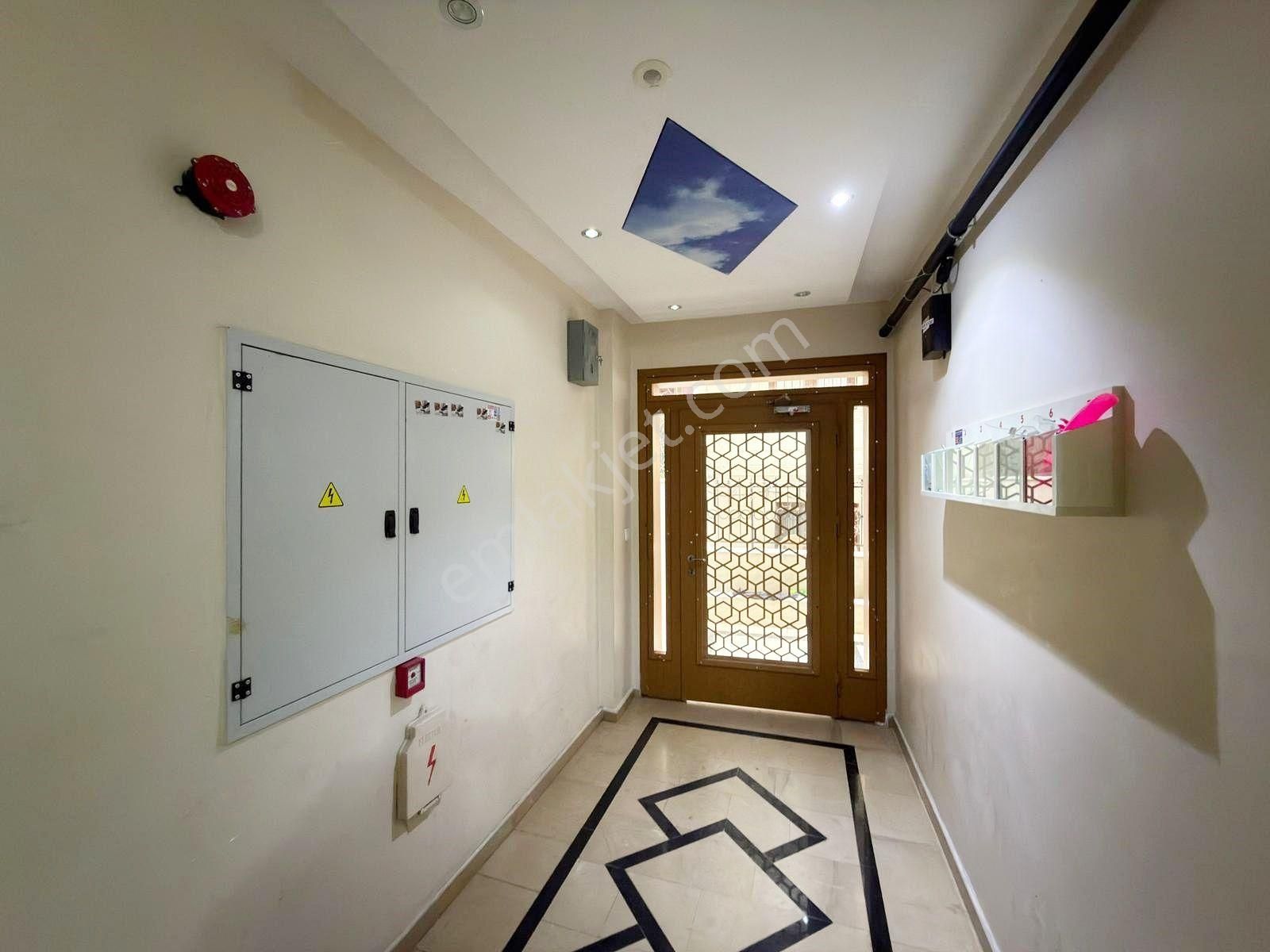 Salih Emlak 'tan Metro, E5 Yakını 2+1 Kredili Düz Giriş Daire - Görsel 16