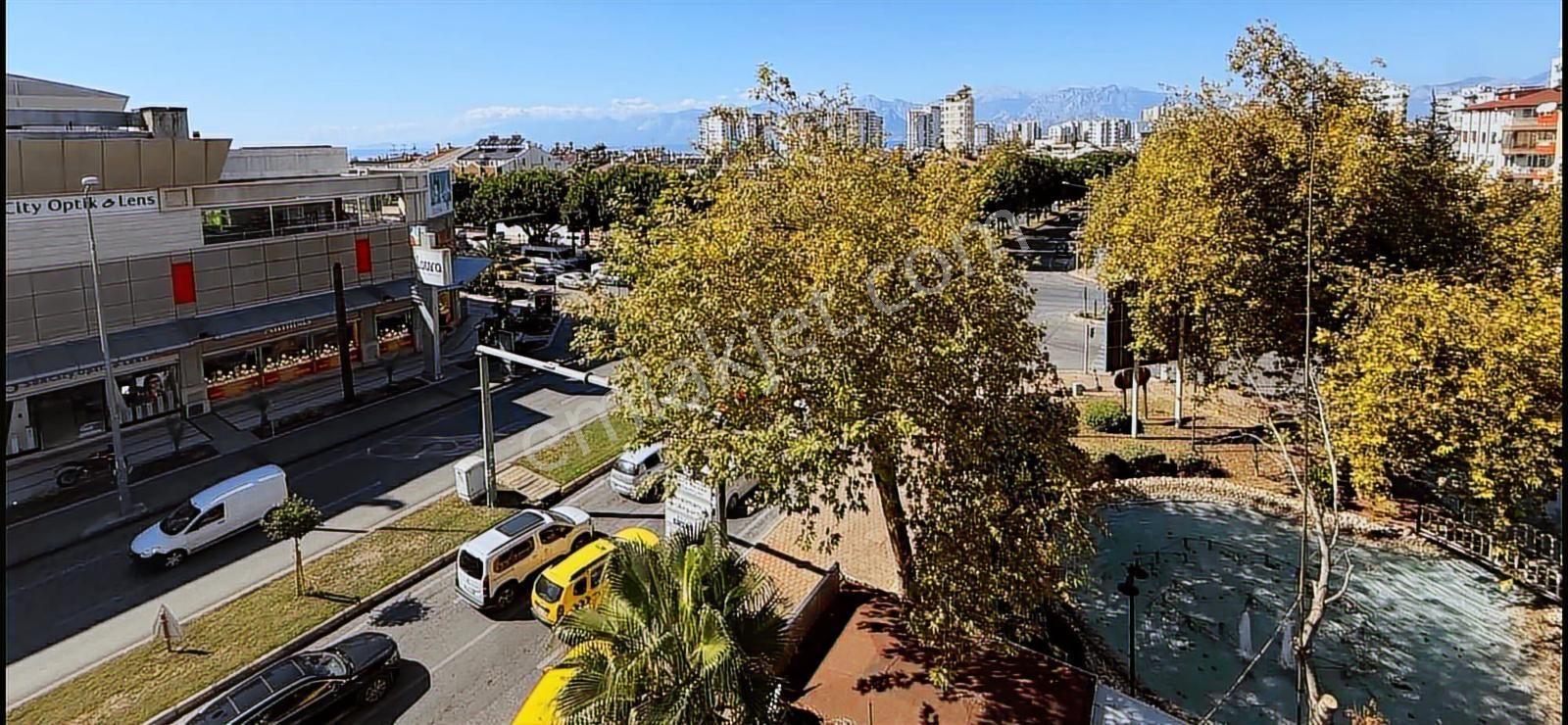 Laura Kavşakta Rüyam Sitesinde Fırsat 3+1