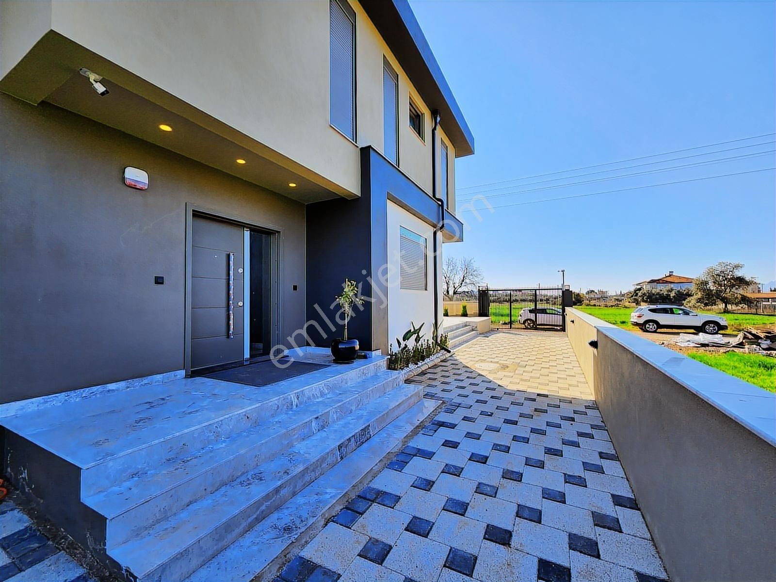 4+1,müstakil Kullanımlı Havuzlu, Bahçeli 250 M2 Lux İkiz Villa - Görsel 5