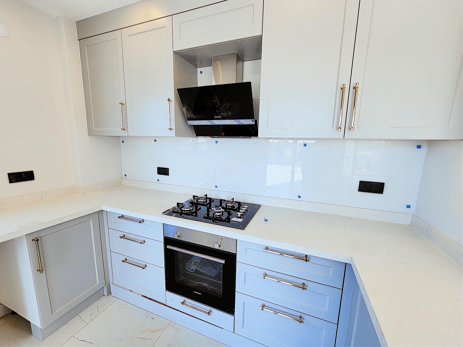 4+1,müstakil Kullanımlı Havuzlu, Bahçeli 250 M2 Lux İkiz Villa - Görsel 14