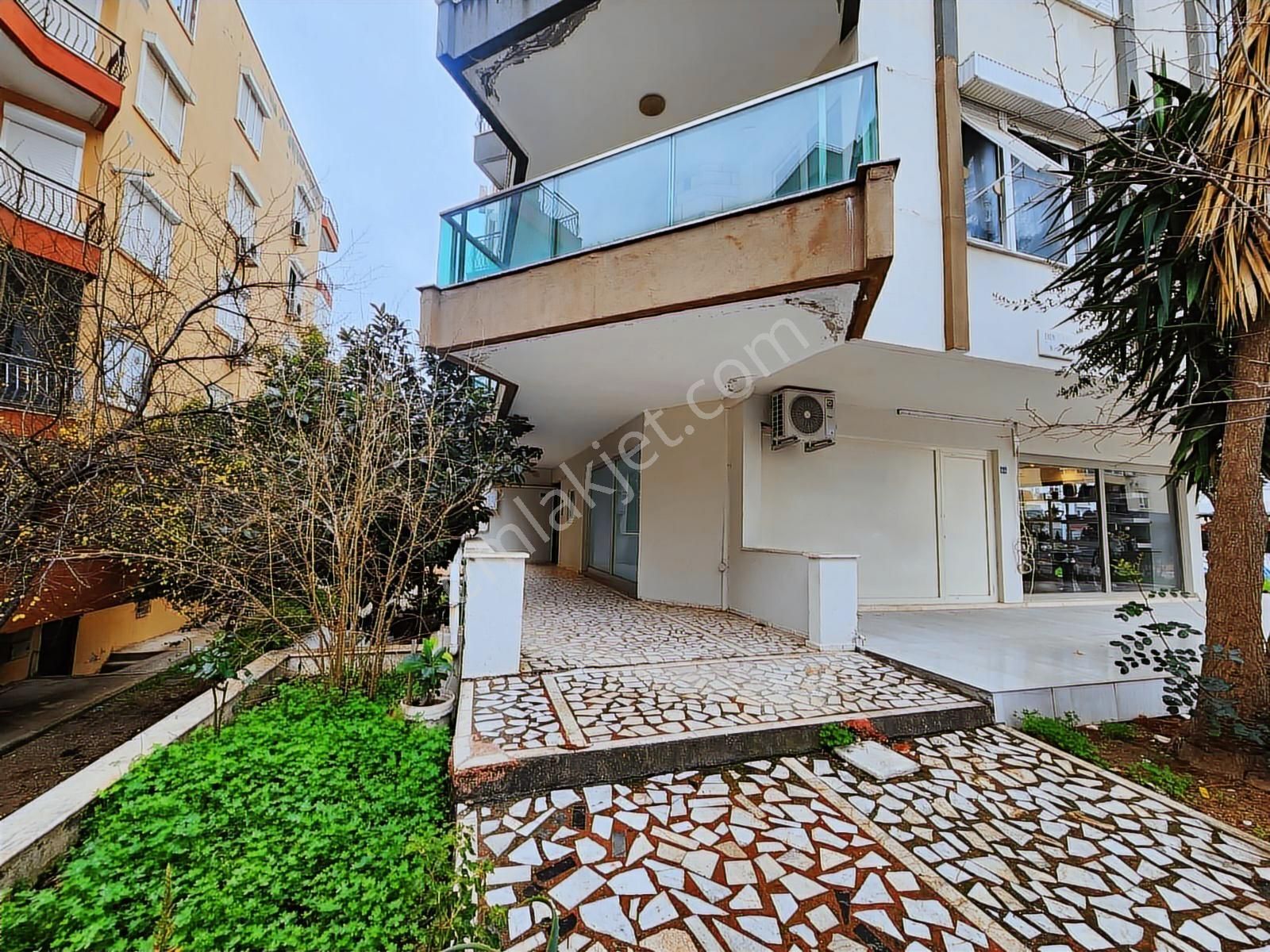 Şirinyalı'da 3. Katta Geniş 3+1 Gkb Cepheli 165 M2 Satılık Daire - Görsel 30