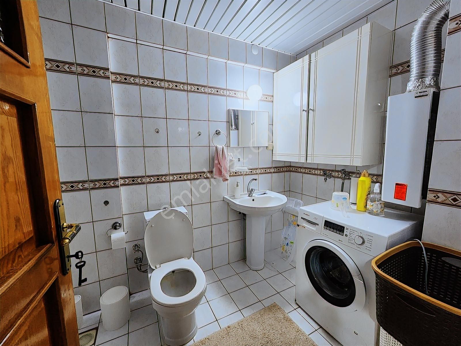 Şirinyalı'da 3. Katta Geniş 3+1 Gkb Cepheli 165 M2 Satılık Daire - Görsel 33