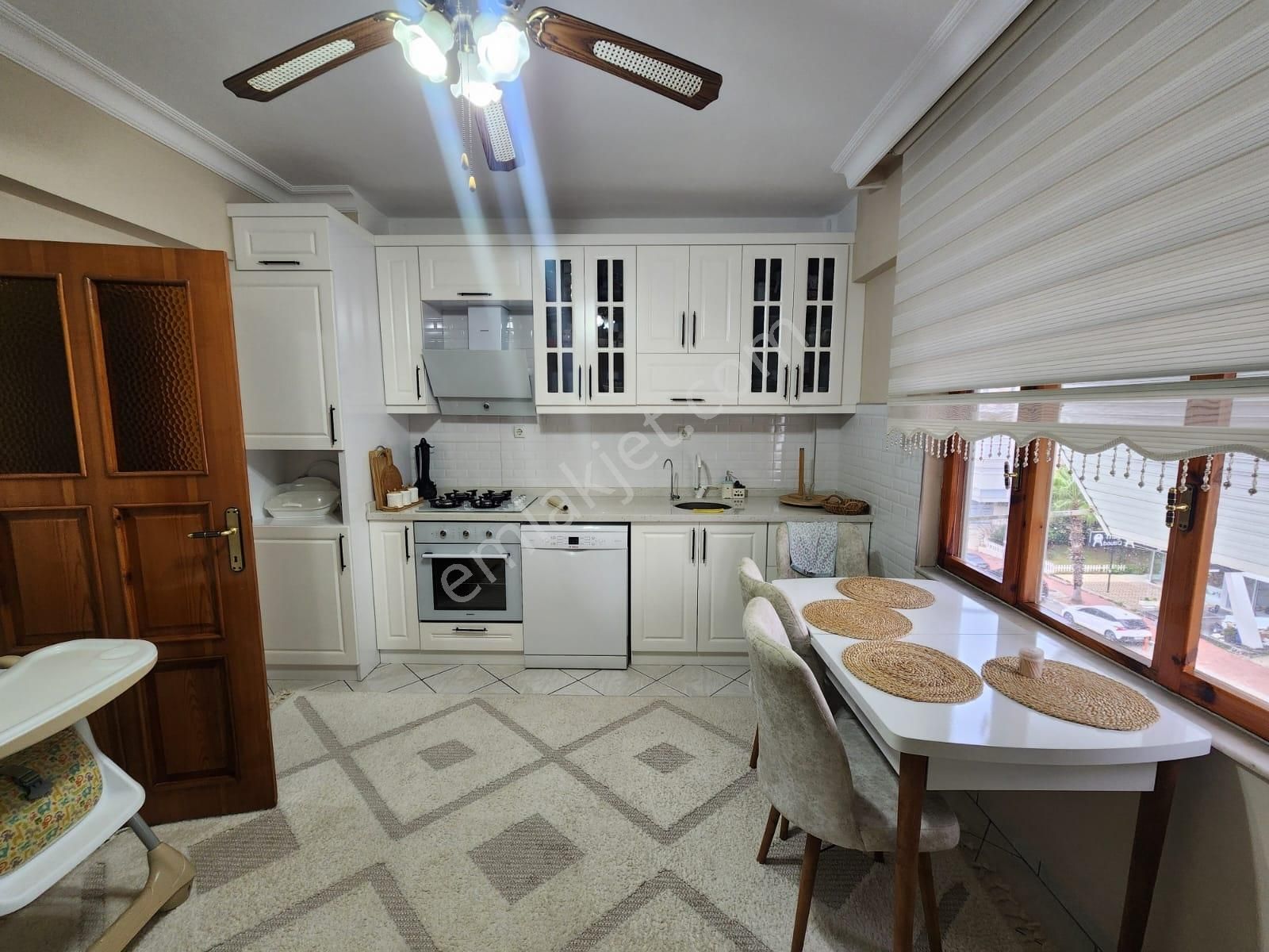 Şirinyalı'da 3. Katta Geniş 3+1 Gkb Cepheli 165 M2 Satılık Daire - Görsel 34