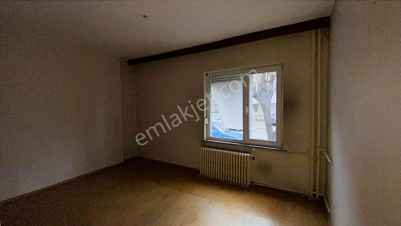 Yüzbaşılar Mahallesinde Merkezi Konumda Kiralık 3+1 Daire - Görsel 26